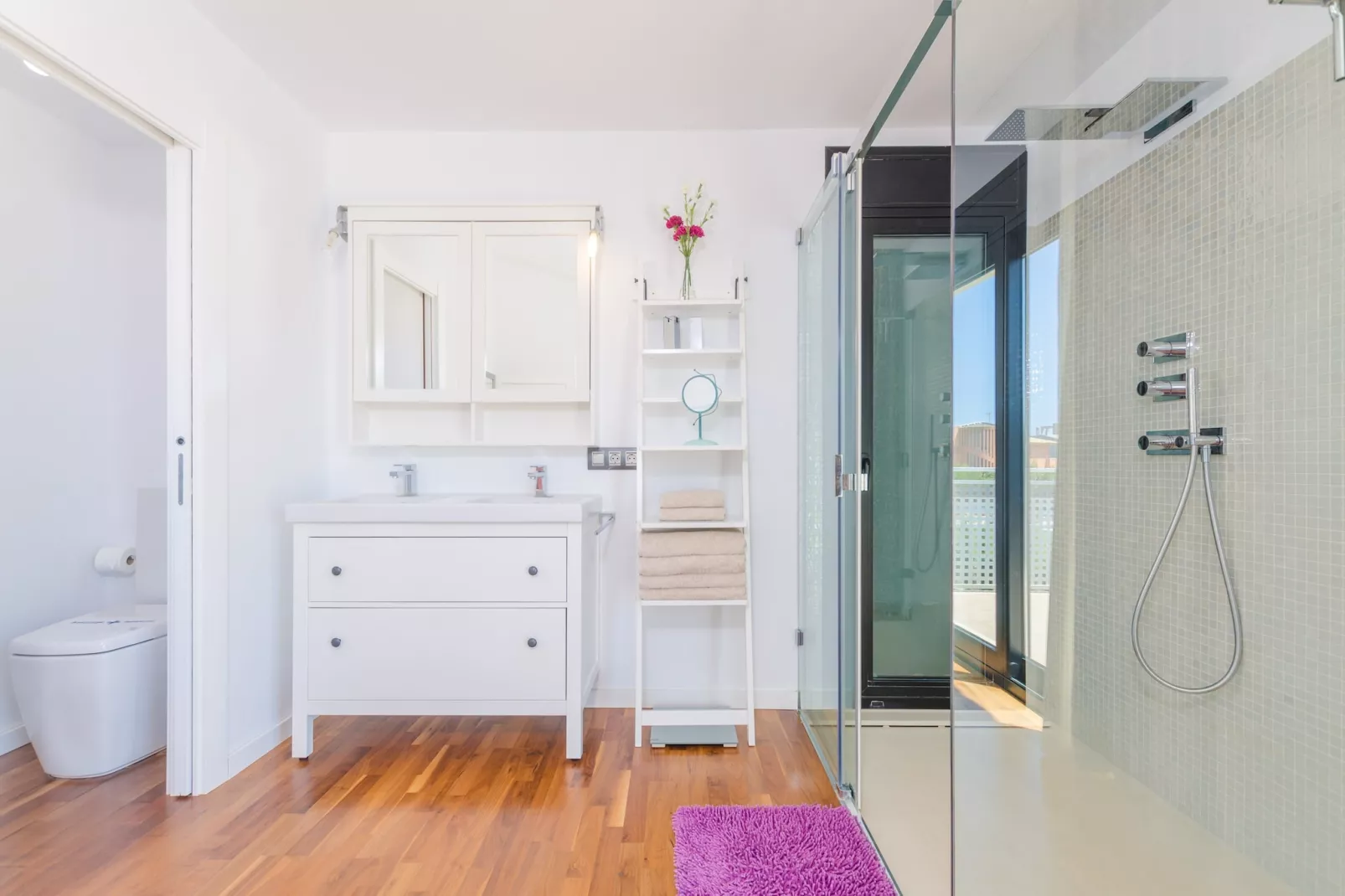 La Primera-Badkamer
