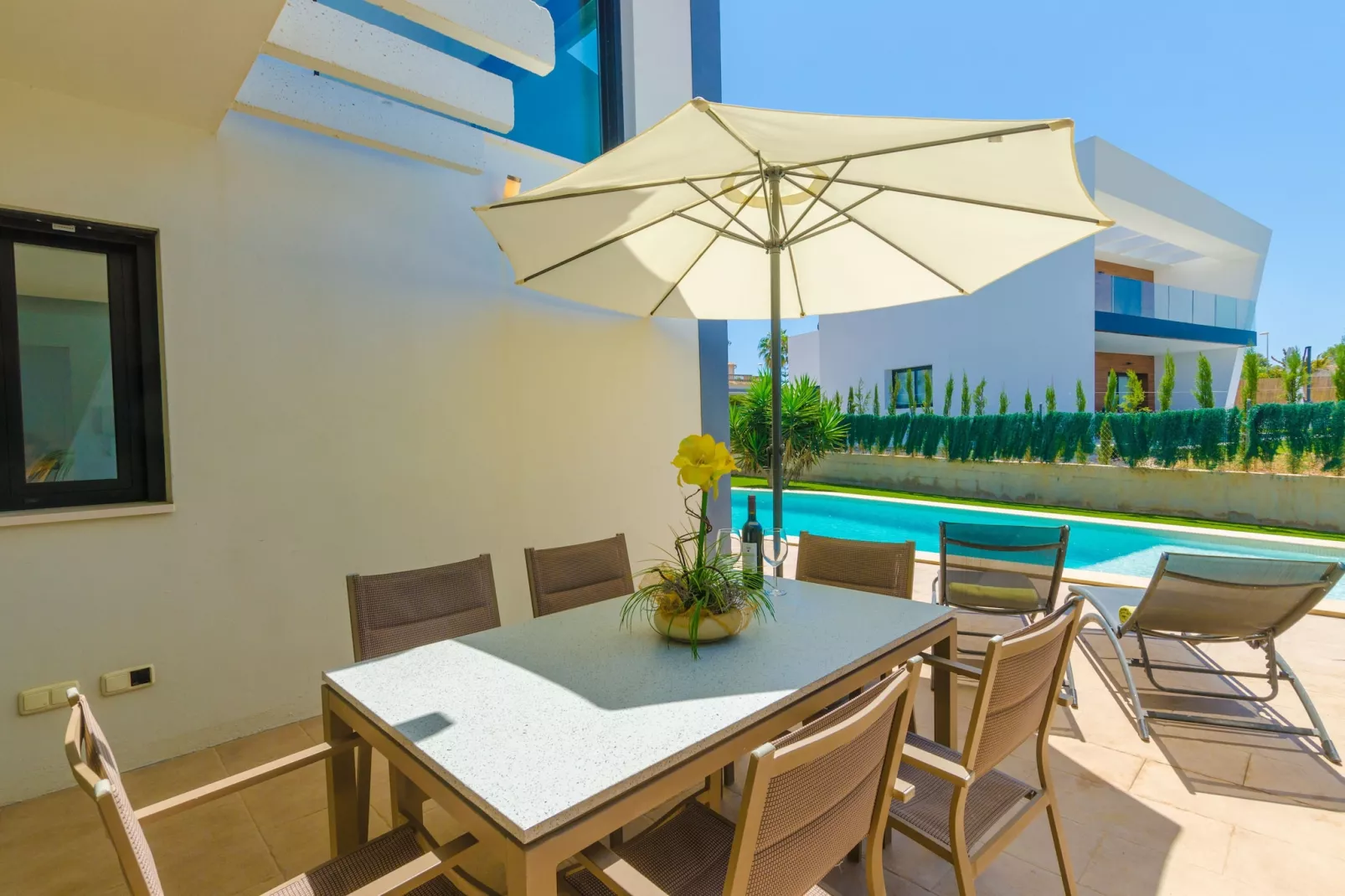 La Primera-Terrasbalkon