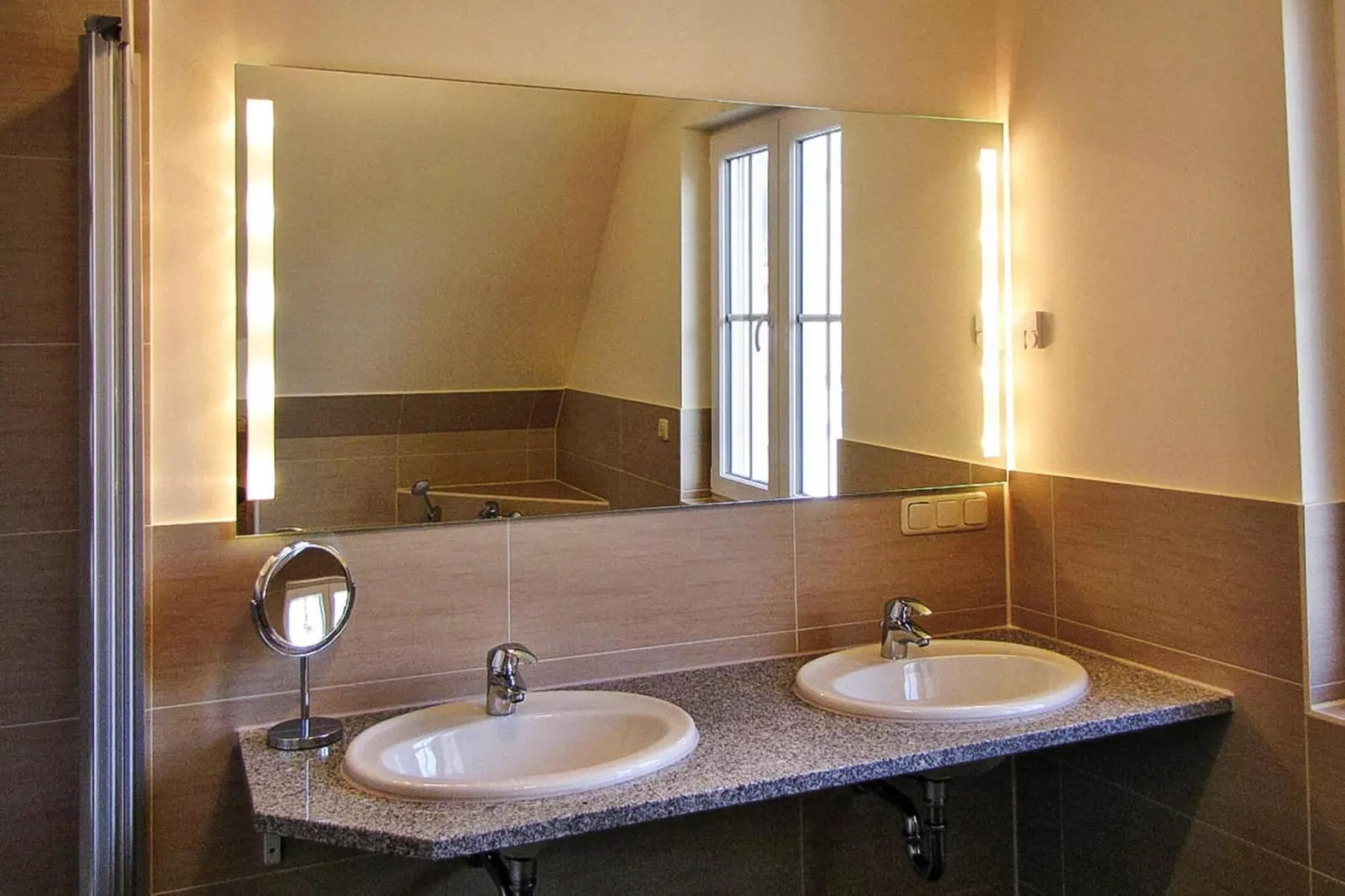 Ostseeresort Dampland-Reihenhaus Normalpreis-Badkamer