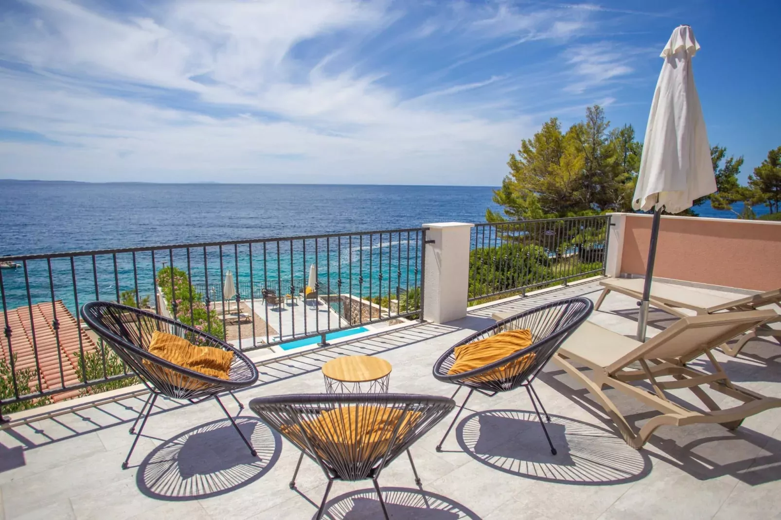 Villa Luce di Mare - Three Bedroom Villa with Pool-Terras