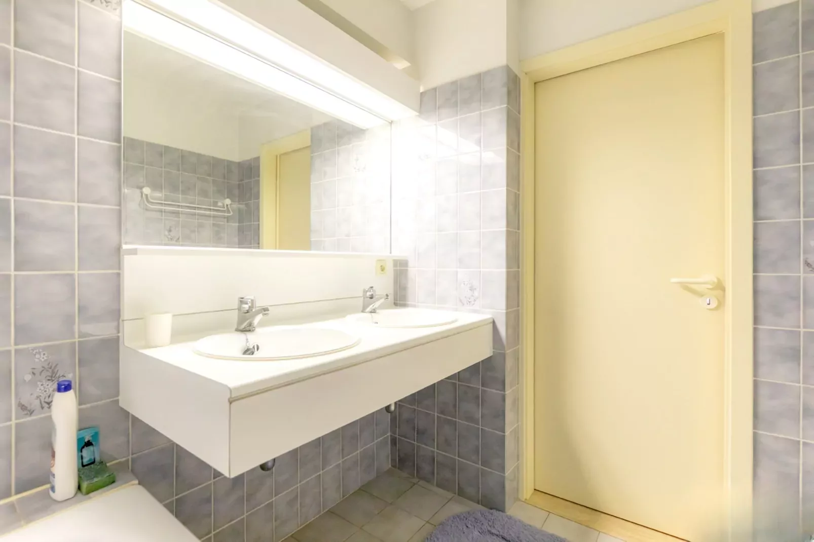 Astoria Palace 0101-Badkamer