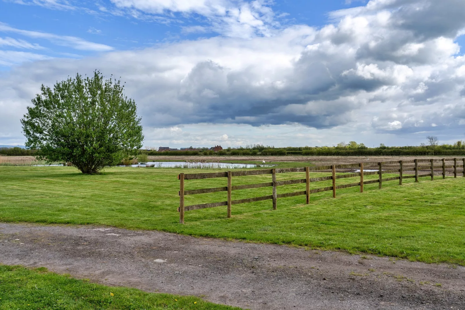 Stone Bow Farmhouse-Tuinen zomer