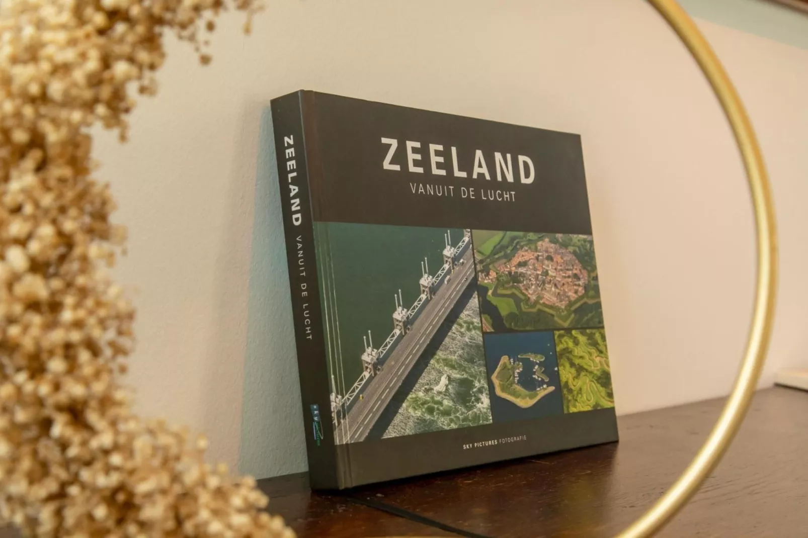 Vakantiehuis 'Boerderij Molenhof' - Stationsweg 5  Heinkenszand-Sfeer