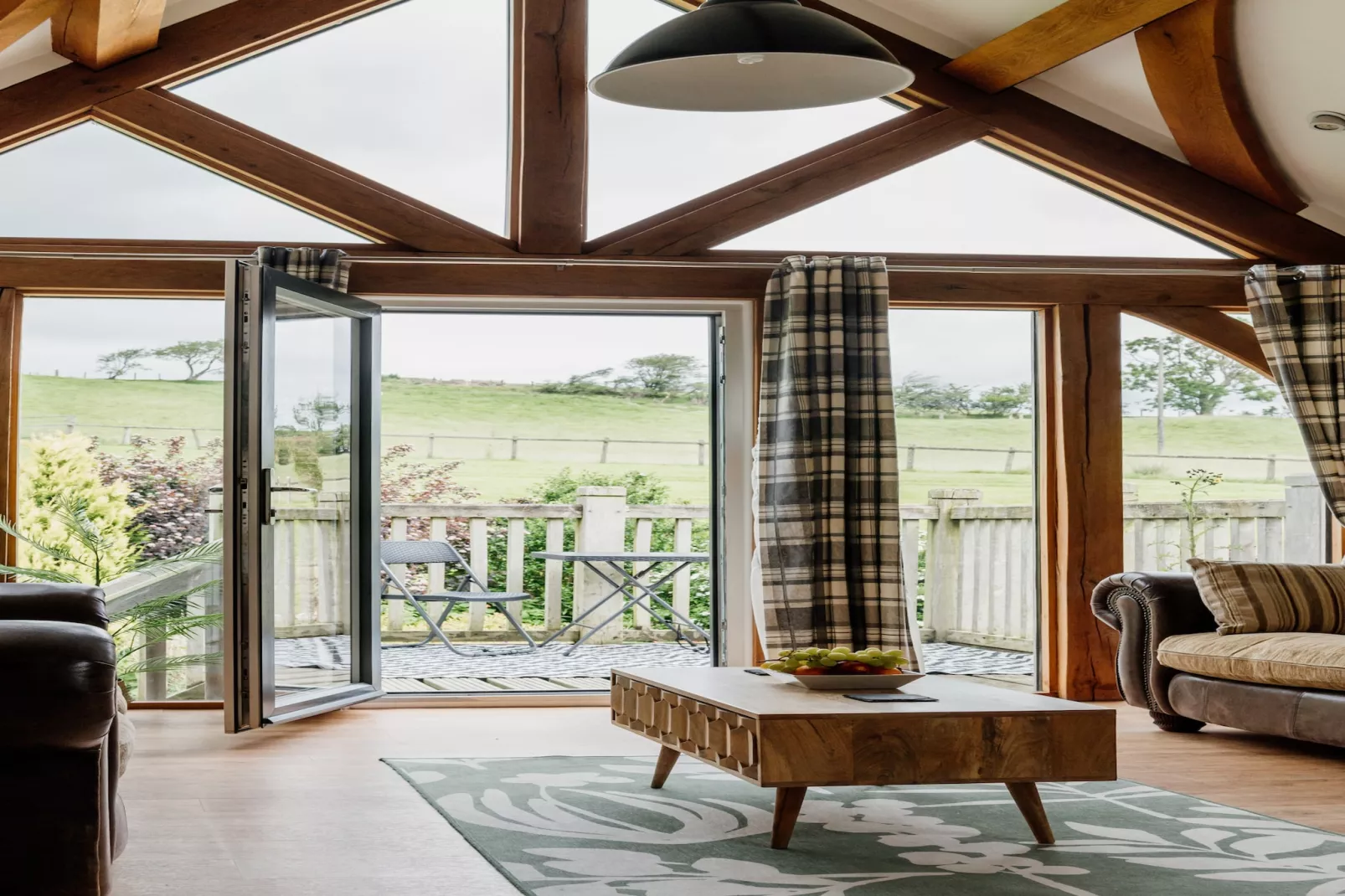 The Welsh Barn-Uitzicht zomer