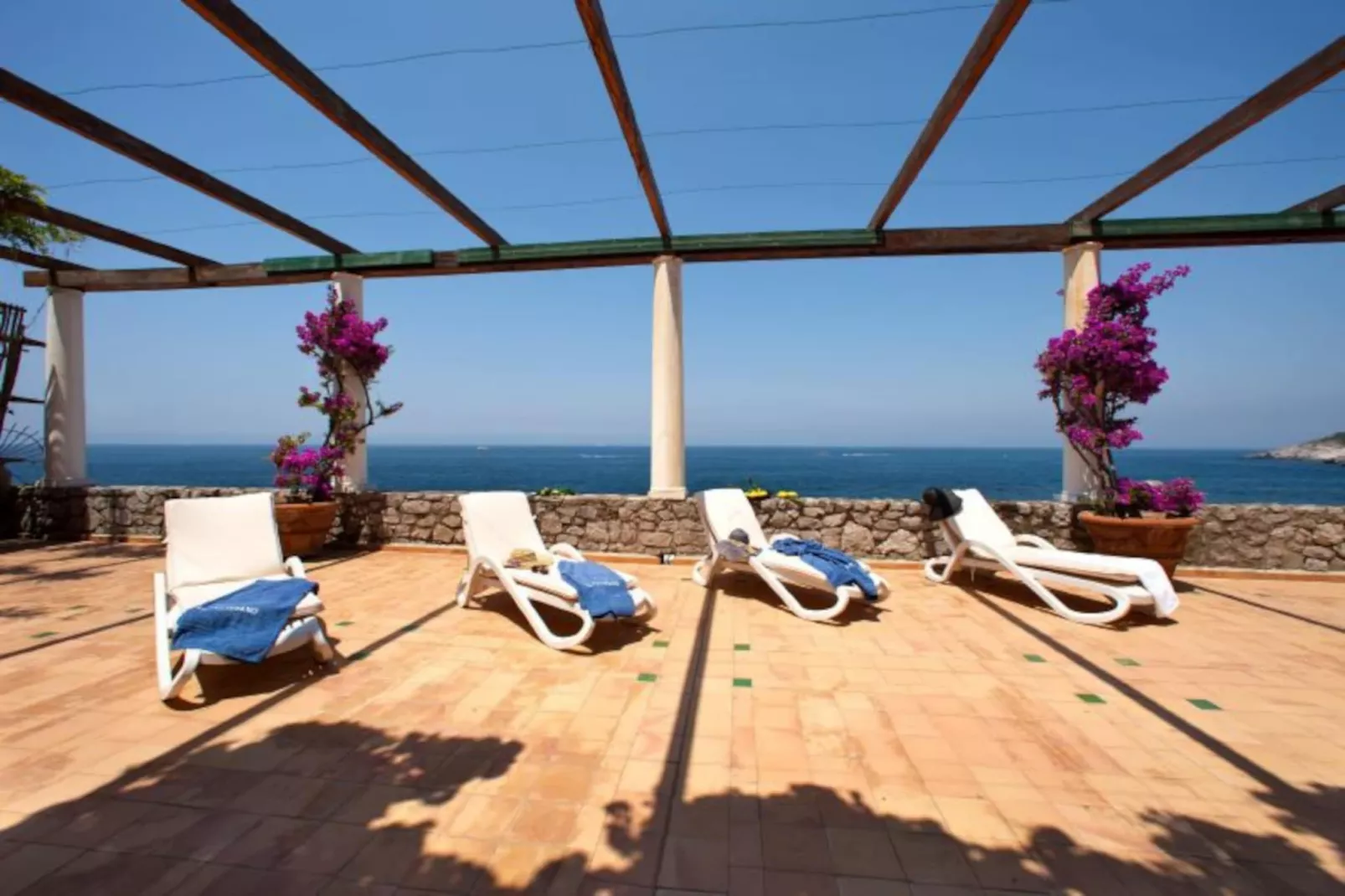Villa San Montano-Terras