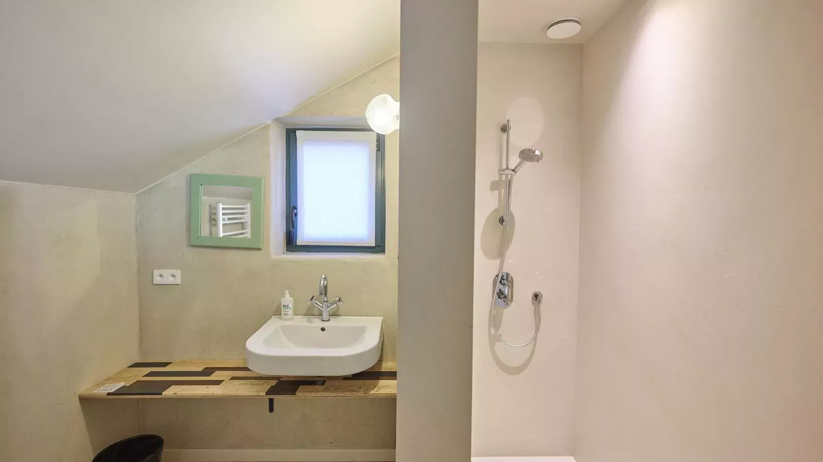 Villa Lactea-Badkamer