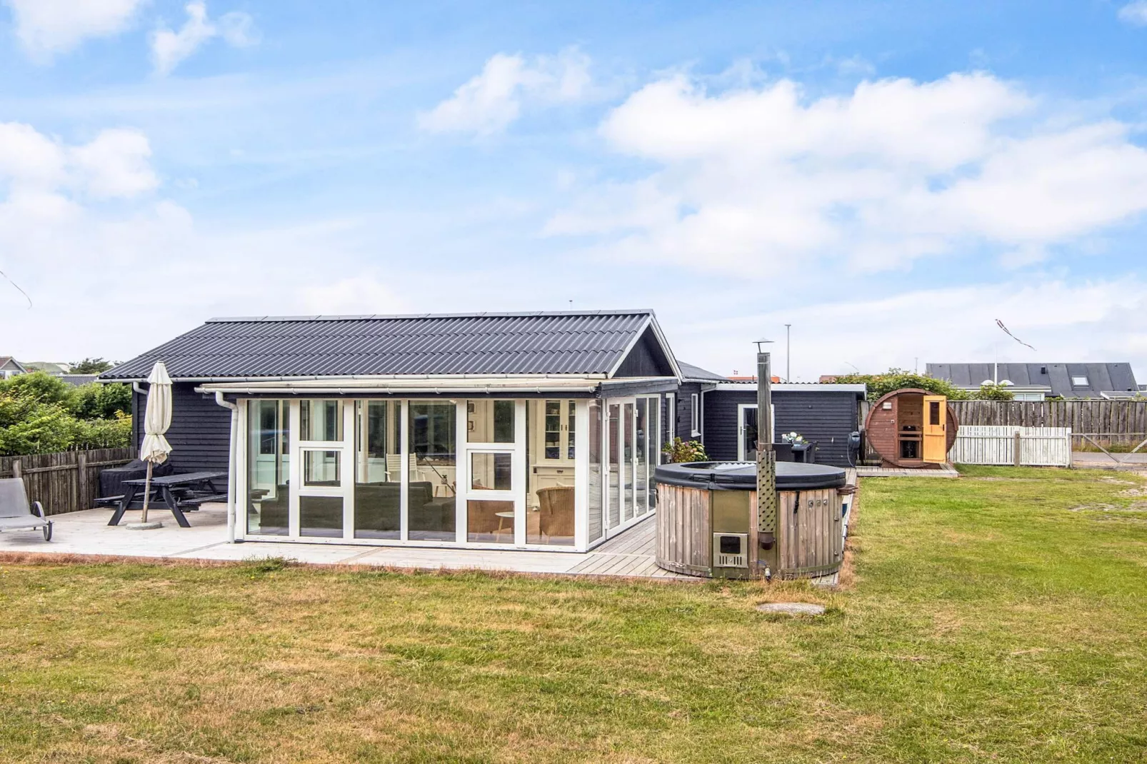 Luxe Spa-Retreat in Thorsminde -- By Traum Ferienwohnungen