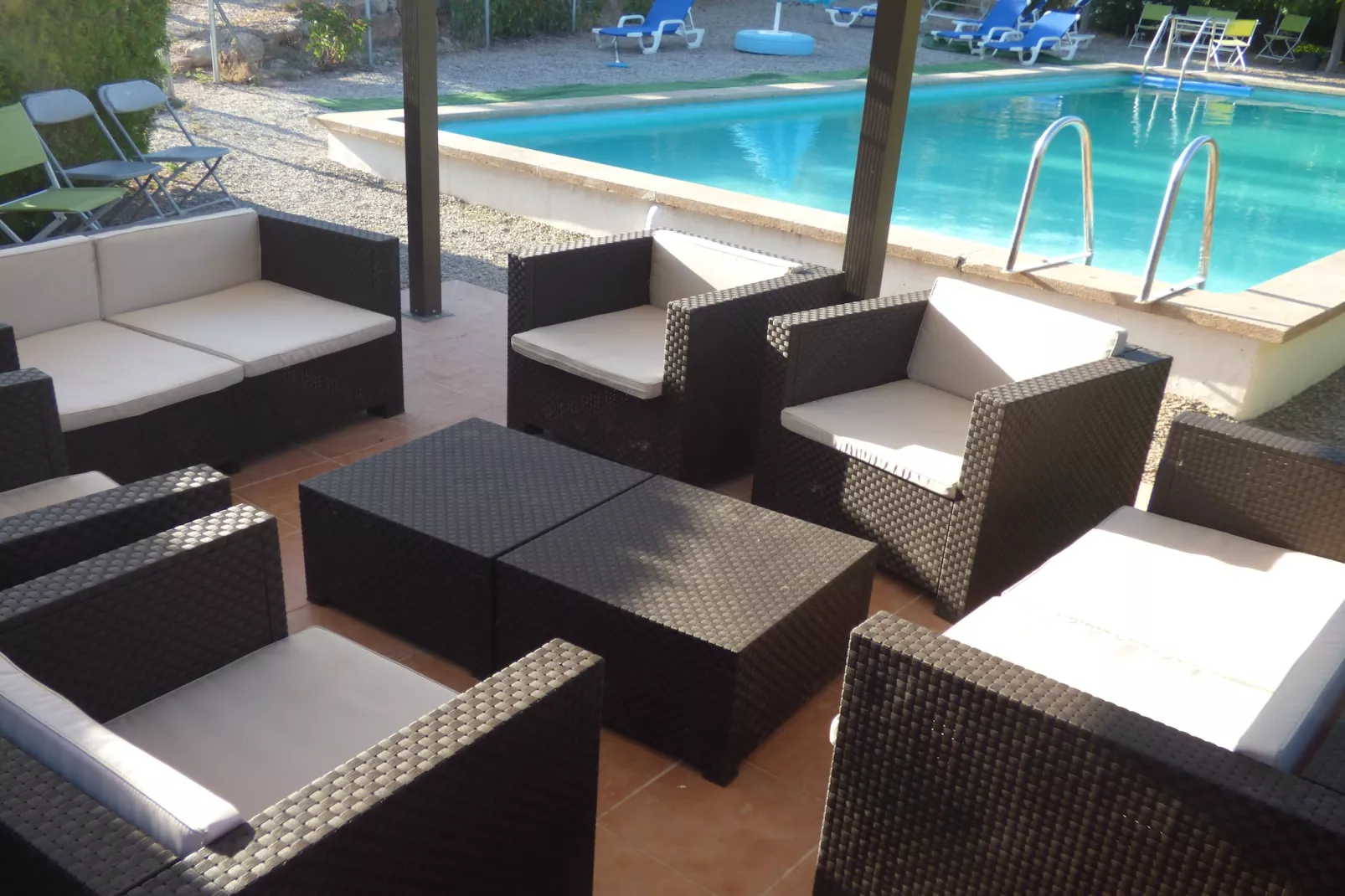 Mas Set Rengs 1-Terrasbalkon