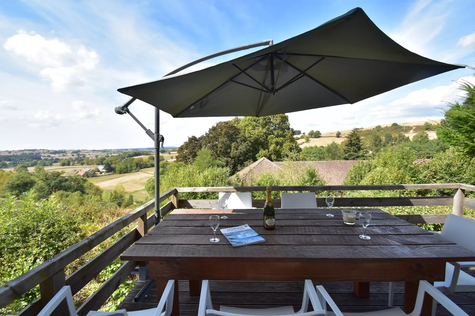 Gite 6 pers Bellevue - Le-Chardonneret-Terrasbalkon