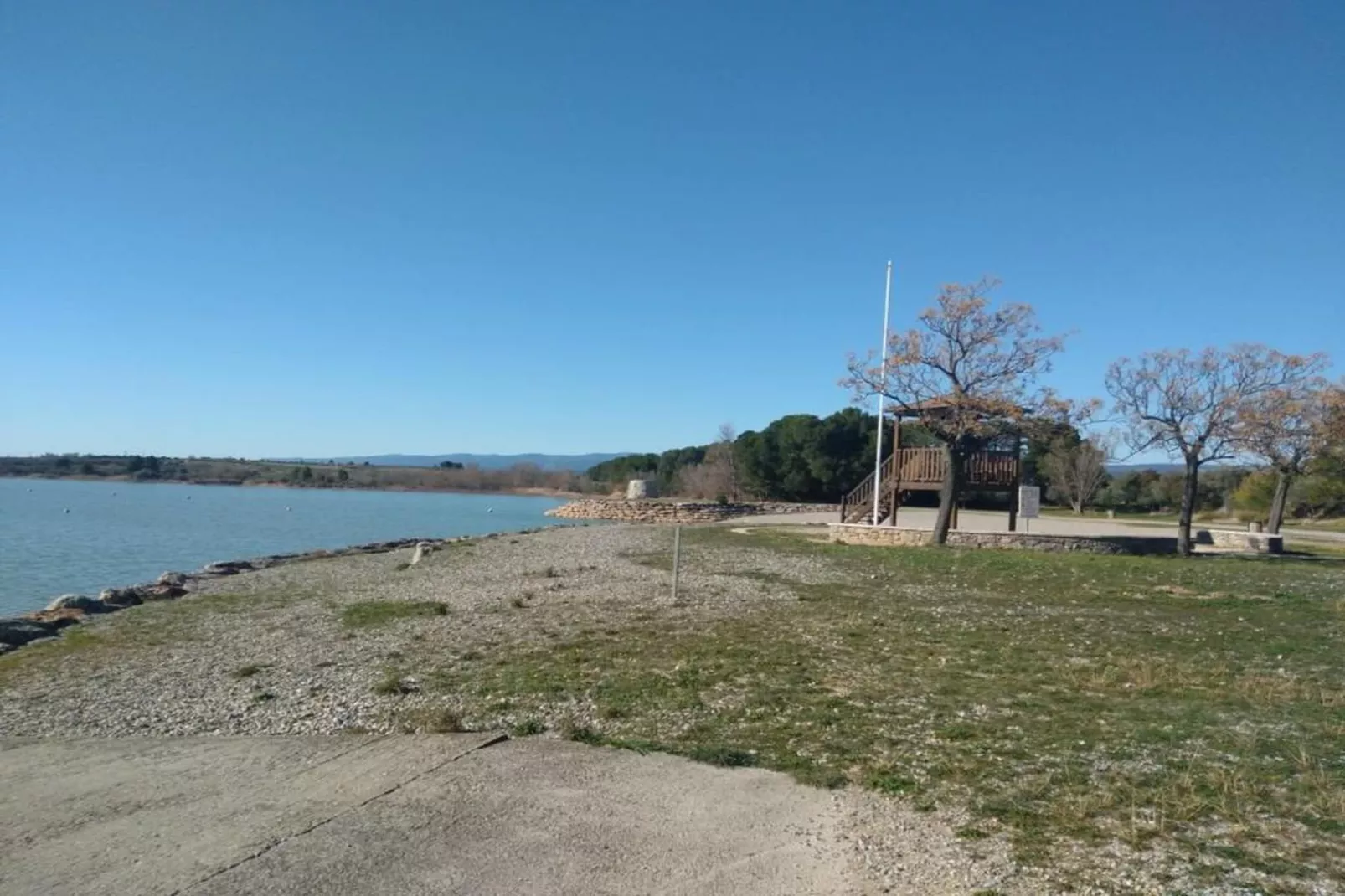Les Hauts du Lac-Gebieden zomer 20km