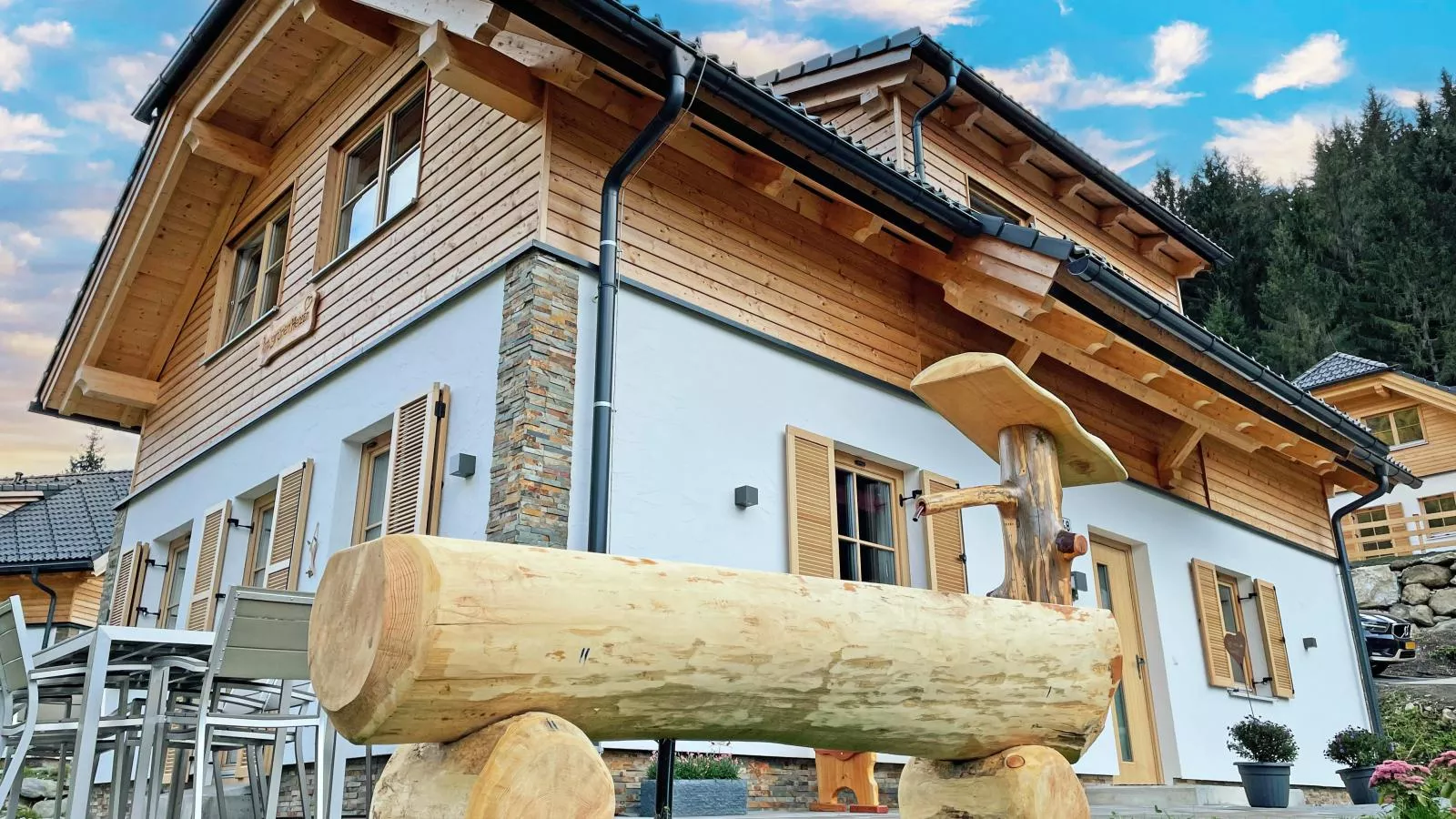 Im grünen Herzen-Buitenkant zomer