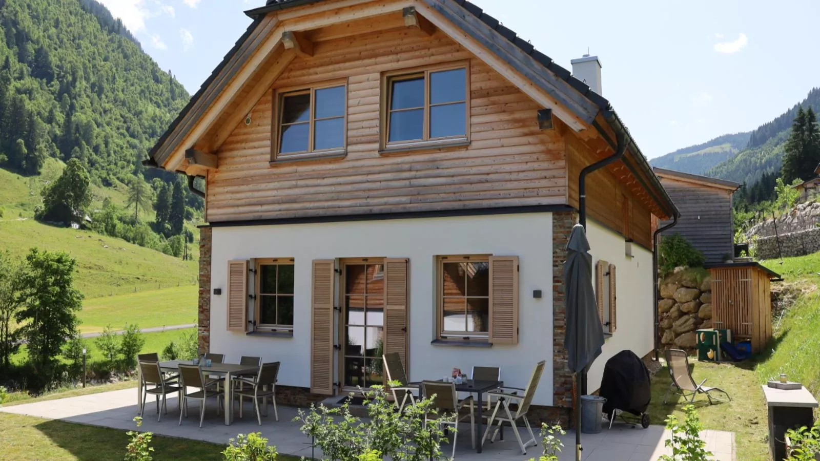Haus Hestia-Buitenkant zomer