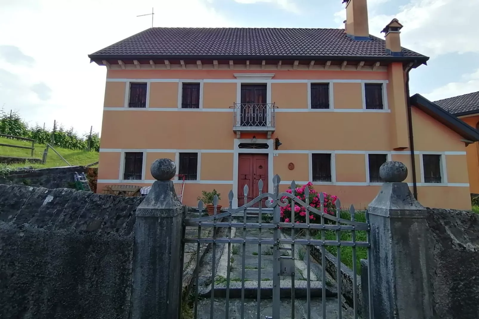 CASA TRAME DEGLI ANGELI-Buitenkant zomer