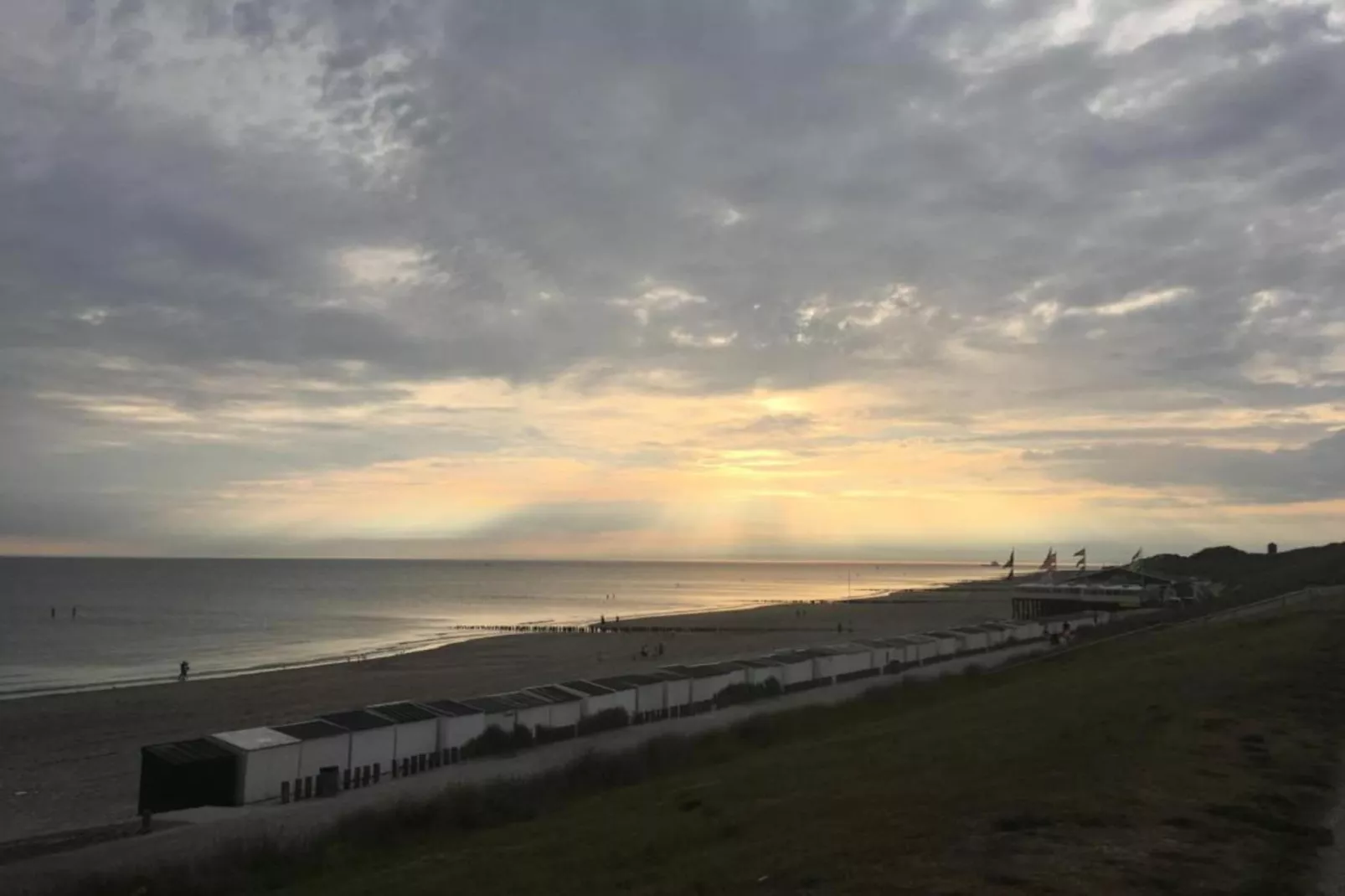 Zoutelande 'Kurhaus appartement nr 1-Gebieden zomer 1km