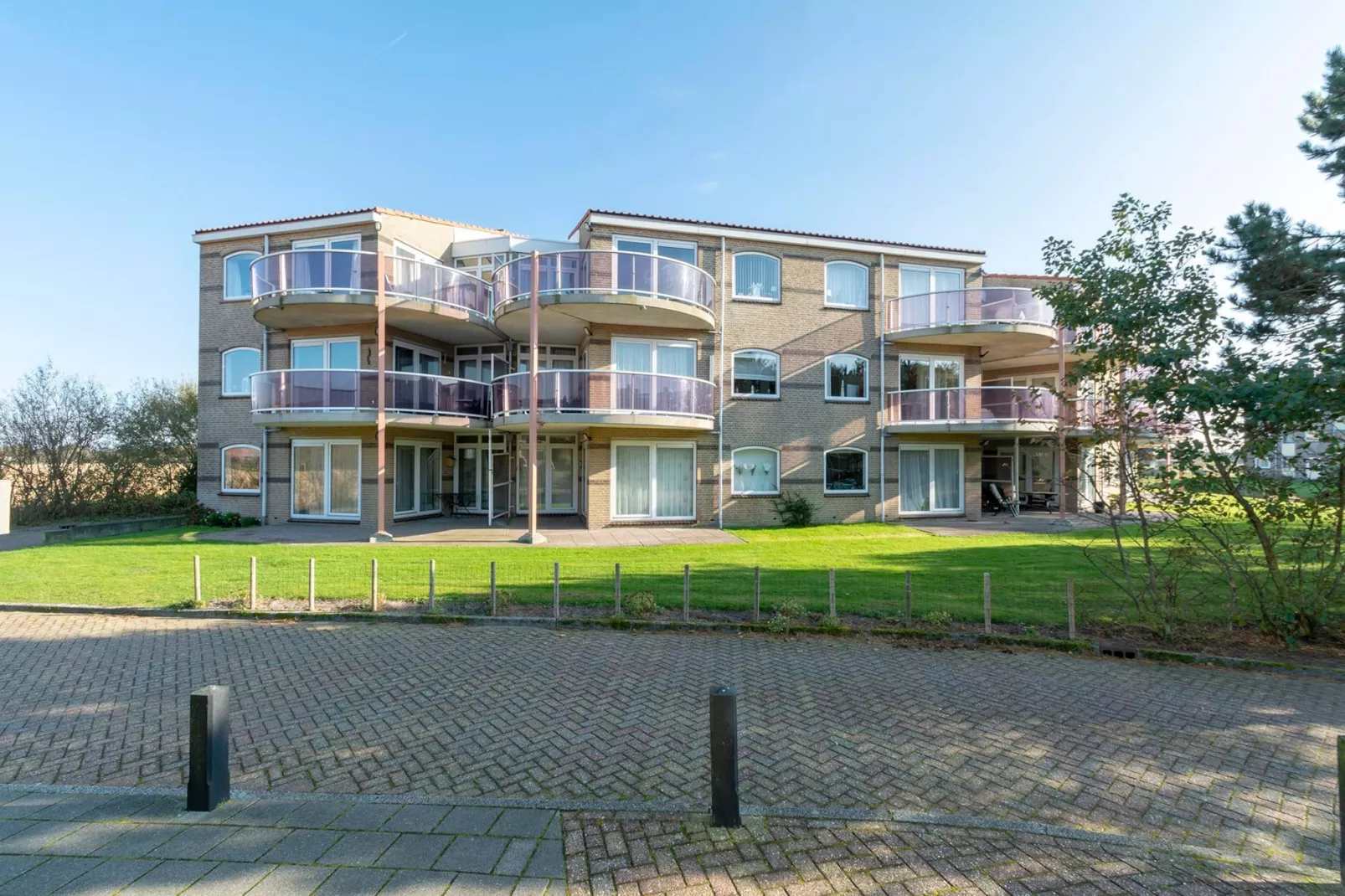 Résidence Juliana 53-Buitenkant zomer