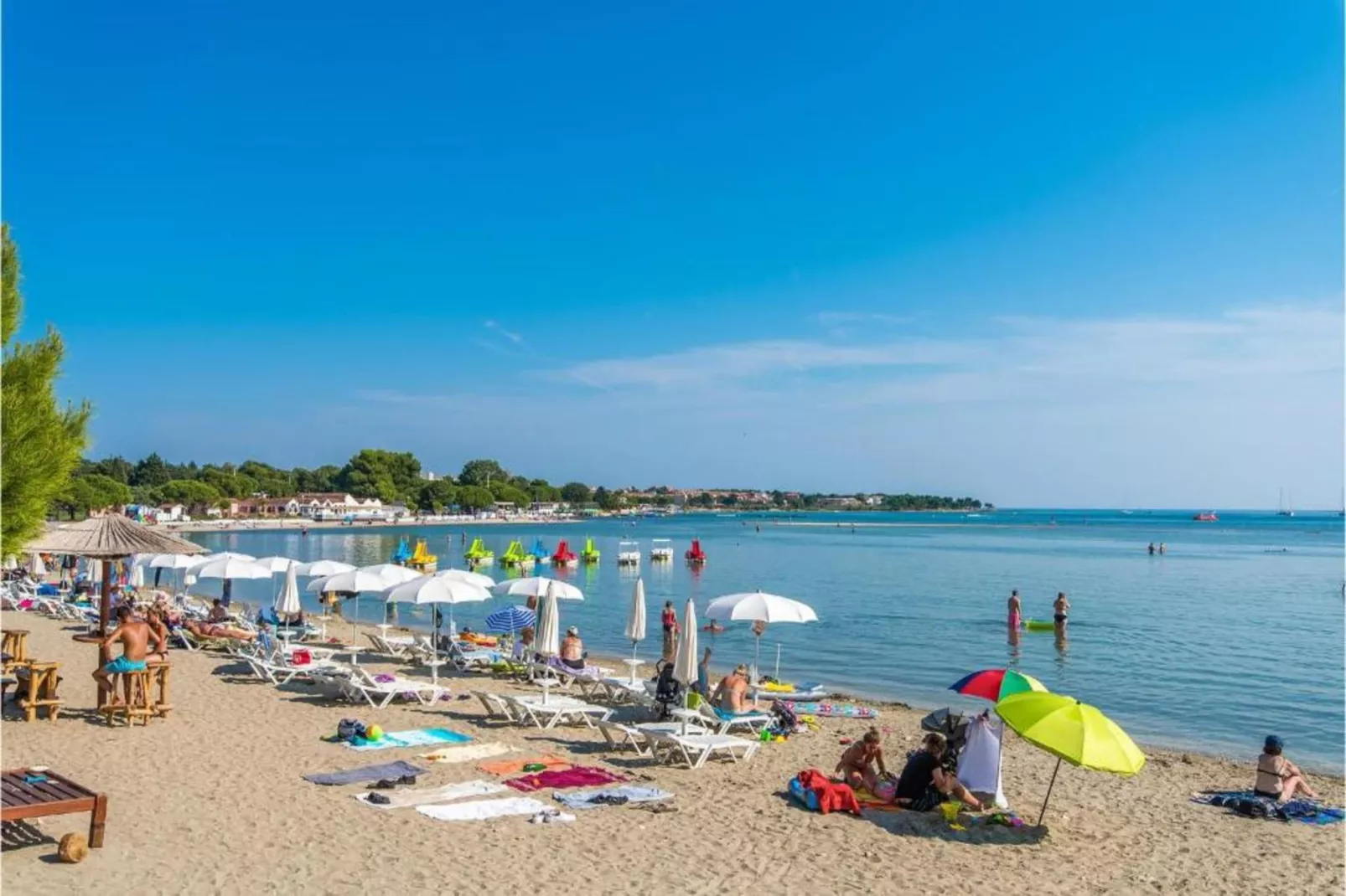 Cesare 5-Modern Apartment with Shared Pool-Gebieden zomer 5km