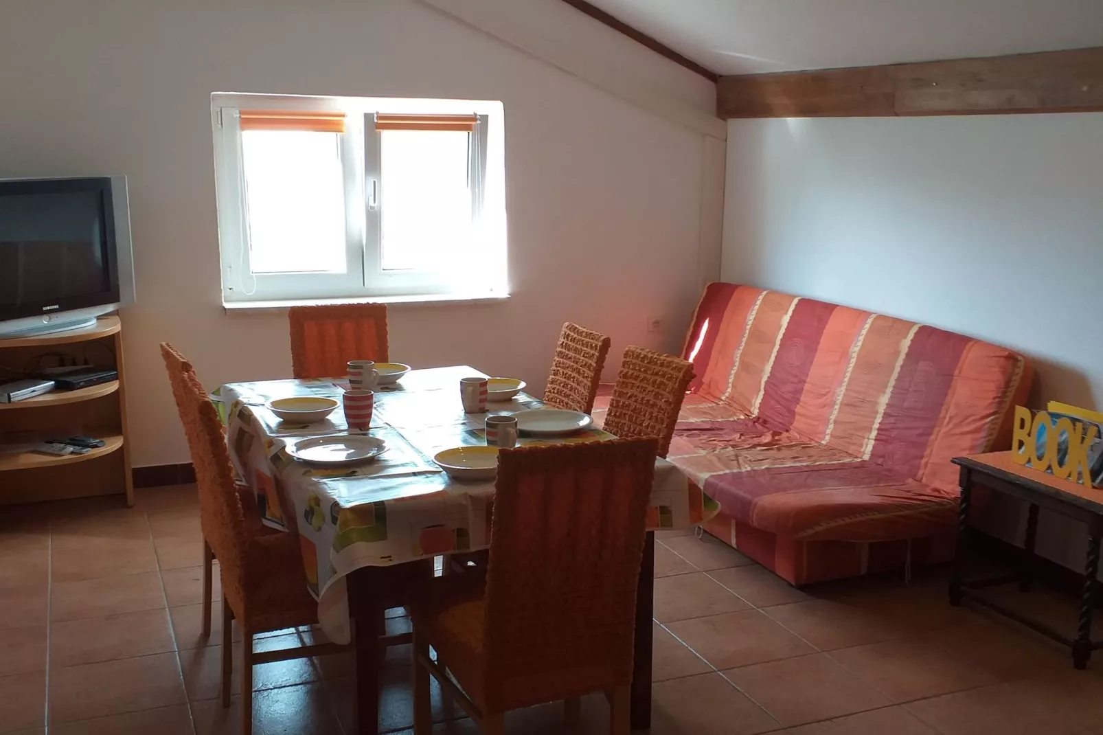 Apartments Lavanda & More - Three Bedroom Apartment with Shared Terrace