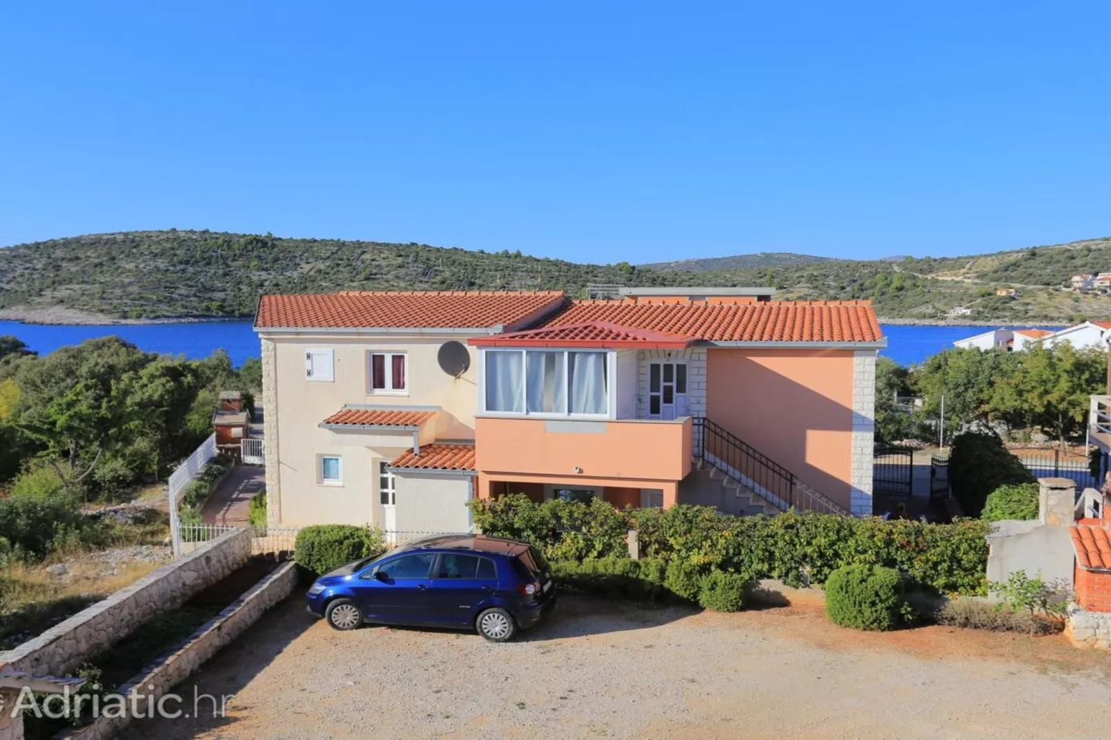 Holiday Home Nada Rogoznica - Six Bedroom Holiday Home