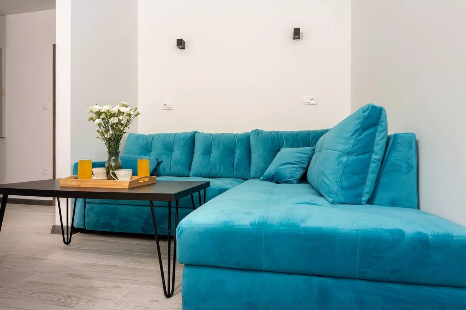 Modern Apartments with Private Balcony - Deluxe One Bedroom Apartment (Owner S3)