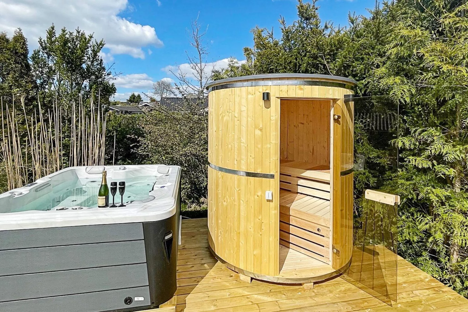 8 persoons vakantie huis in Rønde-Sauna