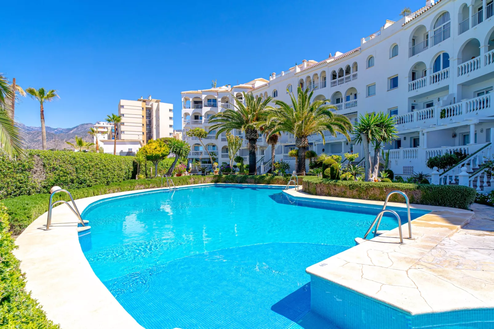 Stella Maris Beachfront 3A by Casasol