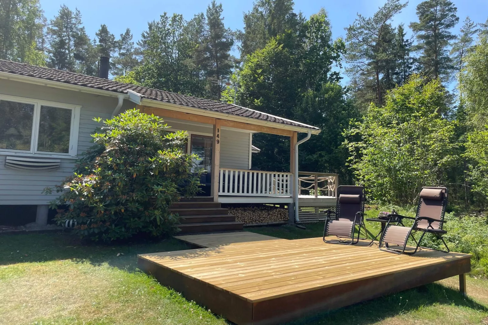 Licht vakantiehuis aan het meer-Buitenlucht