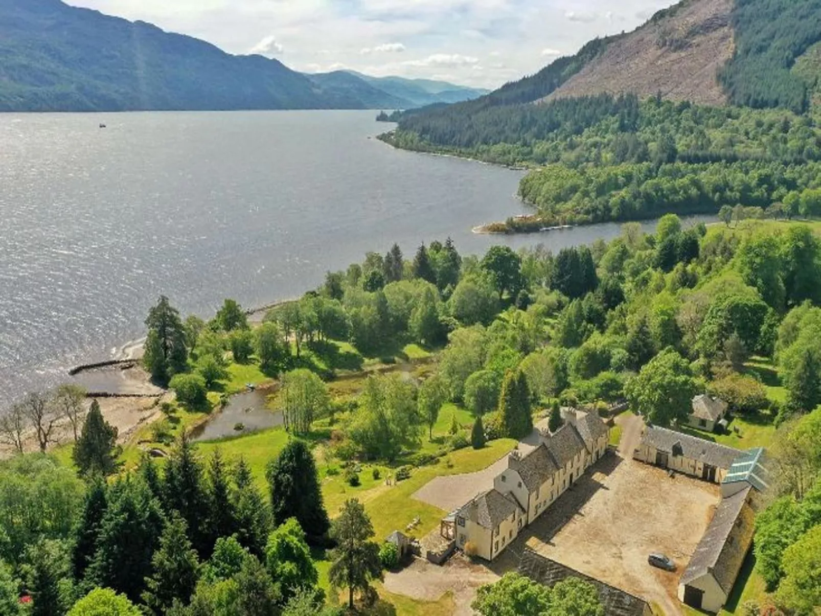 Loch Ness Granary-Buiten