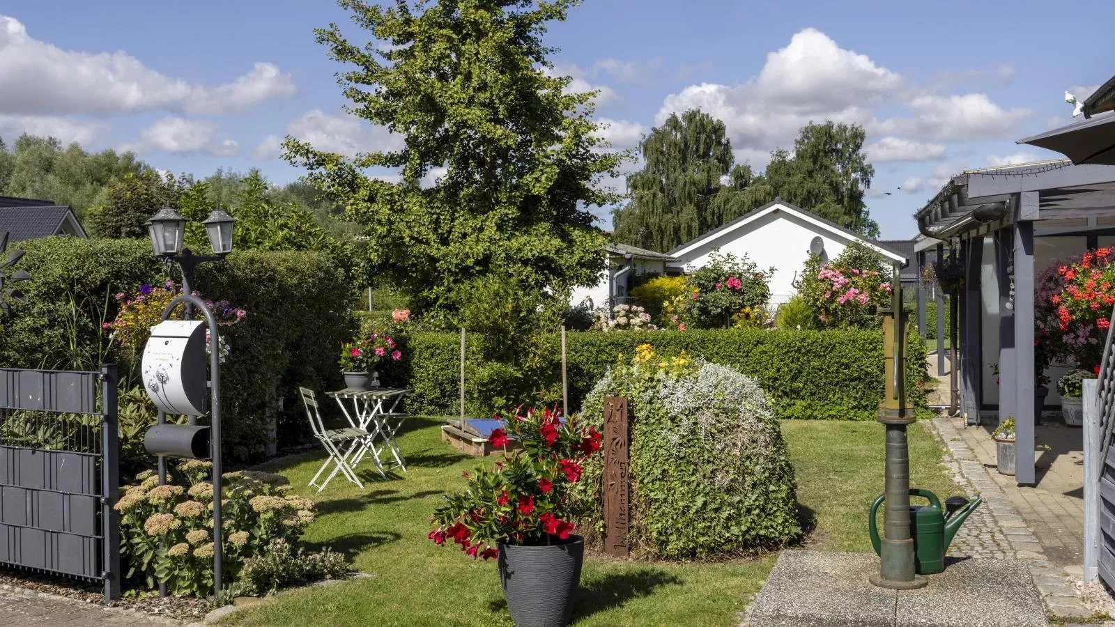 Zur Steinbäck-Tuinen zomer