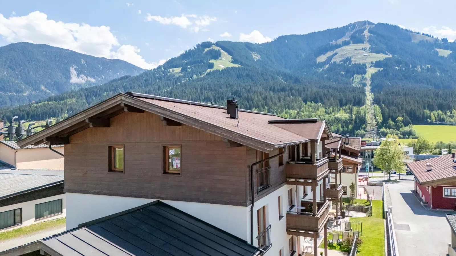 Next To The Skilift A 2-Buitenkant zomer