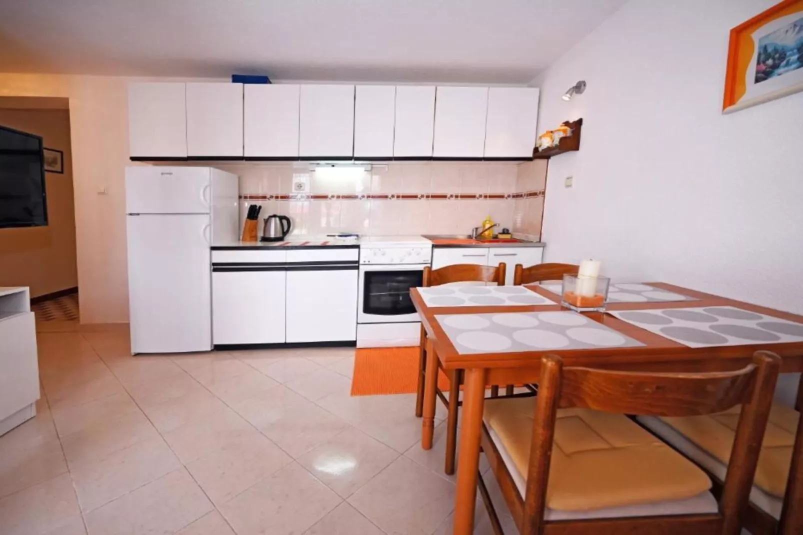 Apartments Mihovilović - 50 m from beach - Two Bedroom Apartment with Terrace and Pool View (A1)