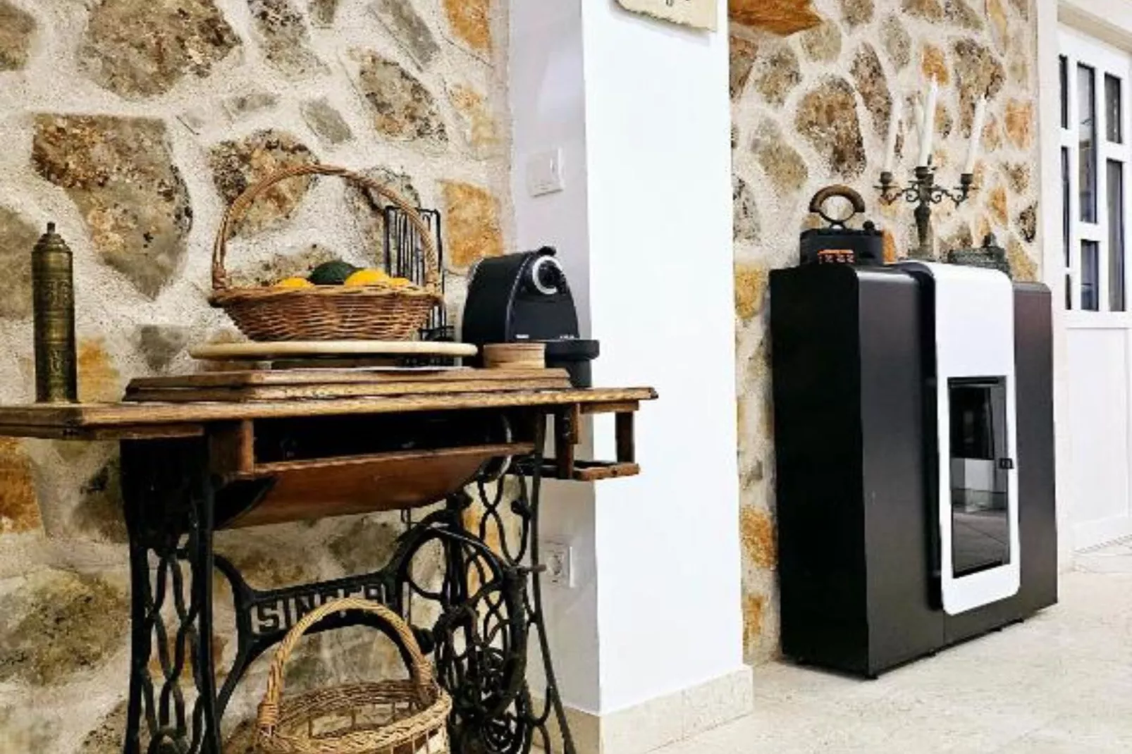Villa Nika - Three Bedroom Villa with Private Pool