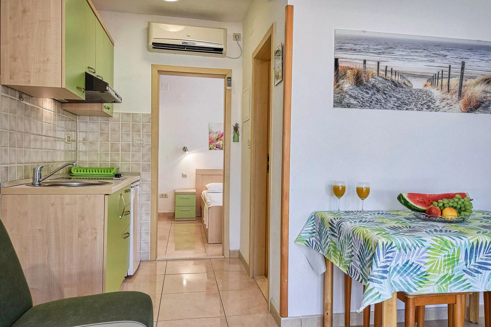 Apartments Gracin - Superior One Bedroom Apartment with Terrace (A2)
