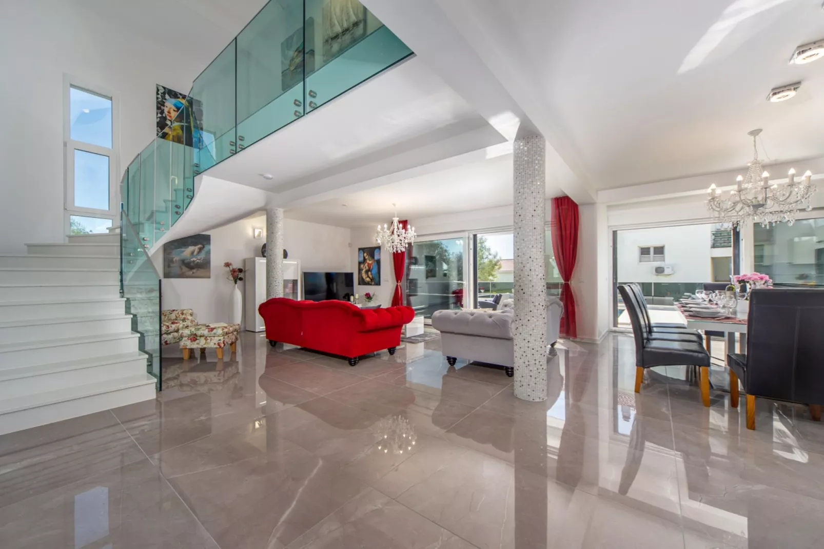 Villa Shaula -  Five Bedroom Holiday Home with Pool,Sauna and Gym