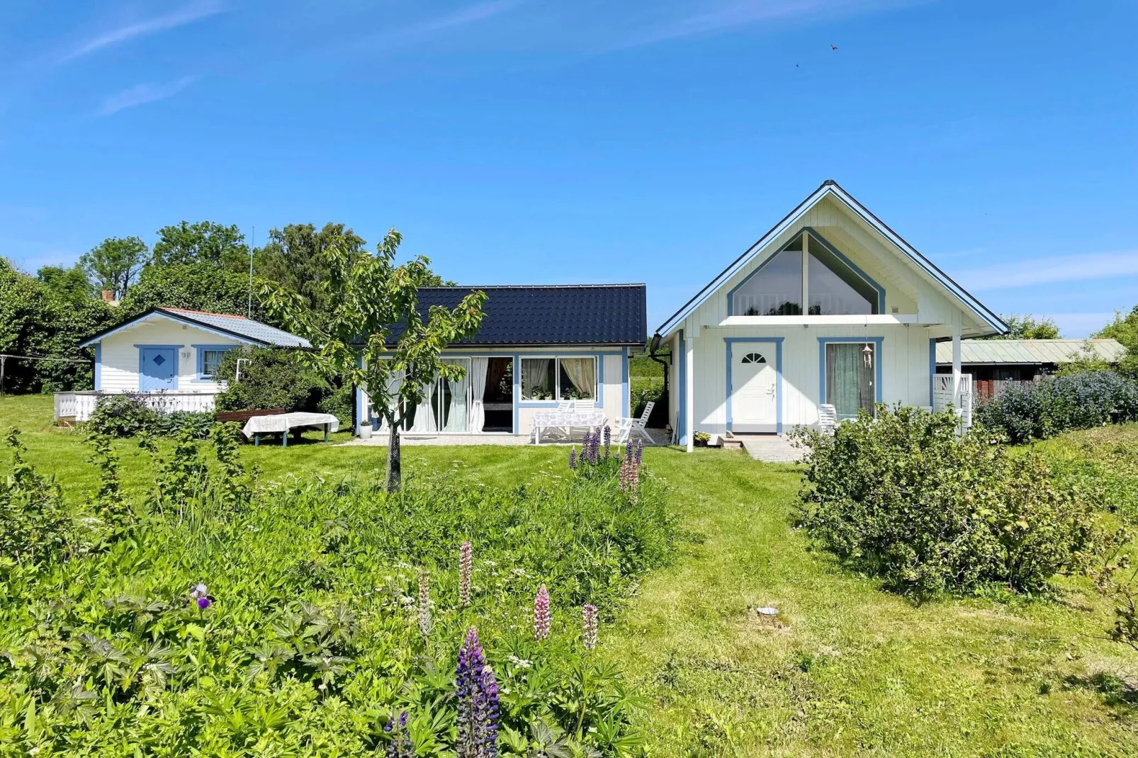 Charmant tuinhuisje in Levide-Buitenlucht