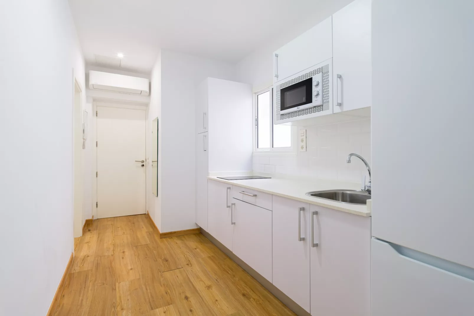 OK Las Canteras 5E by CanariasGetaway