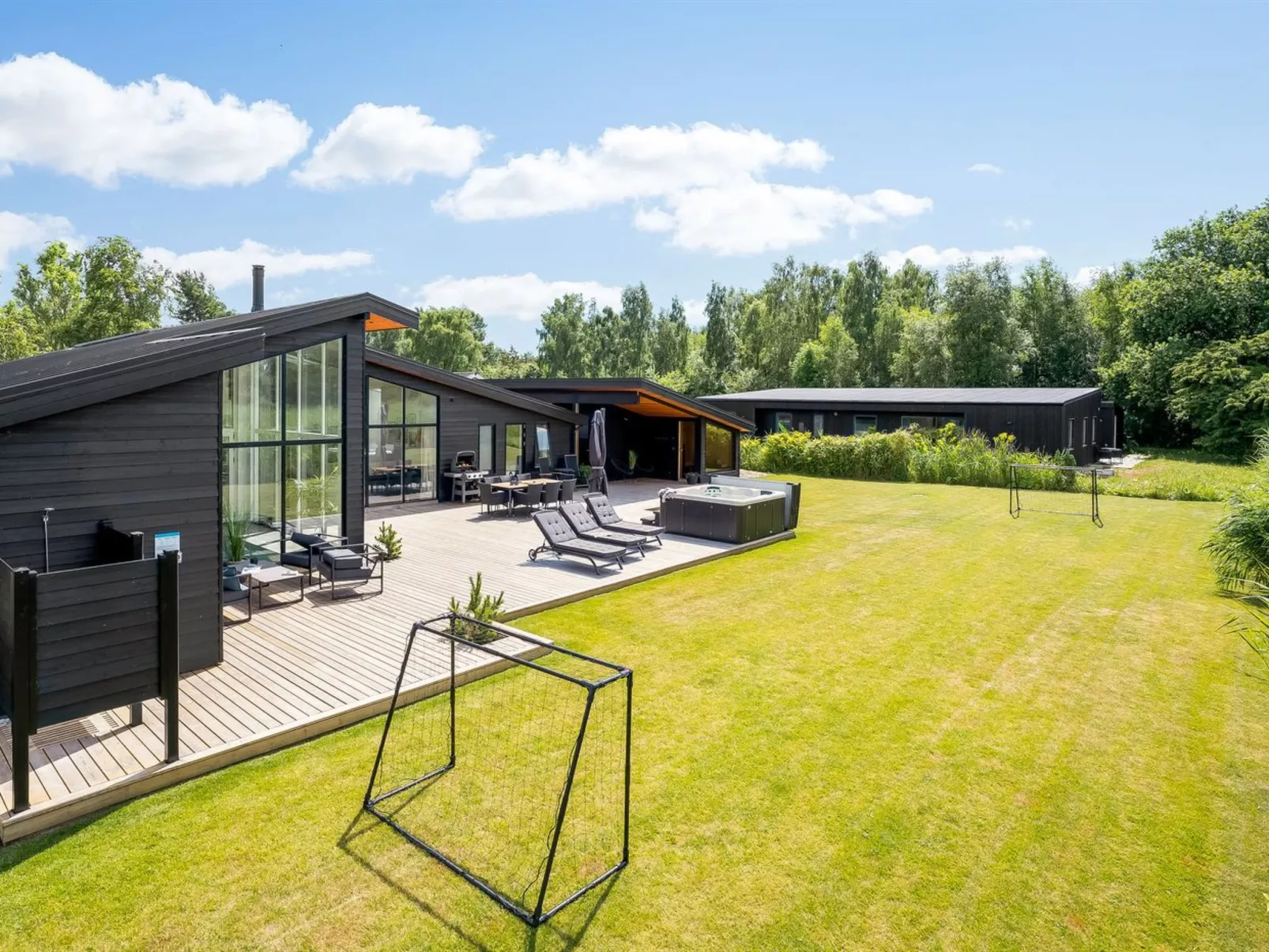 "Apelone" - 900m from the sea-Buiten