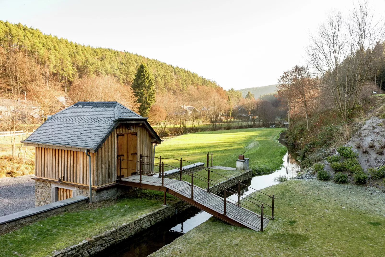 Le Moulin de Vencimont-Uitzicht zomer