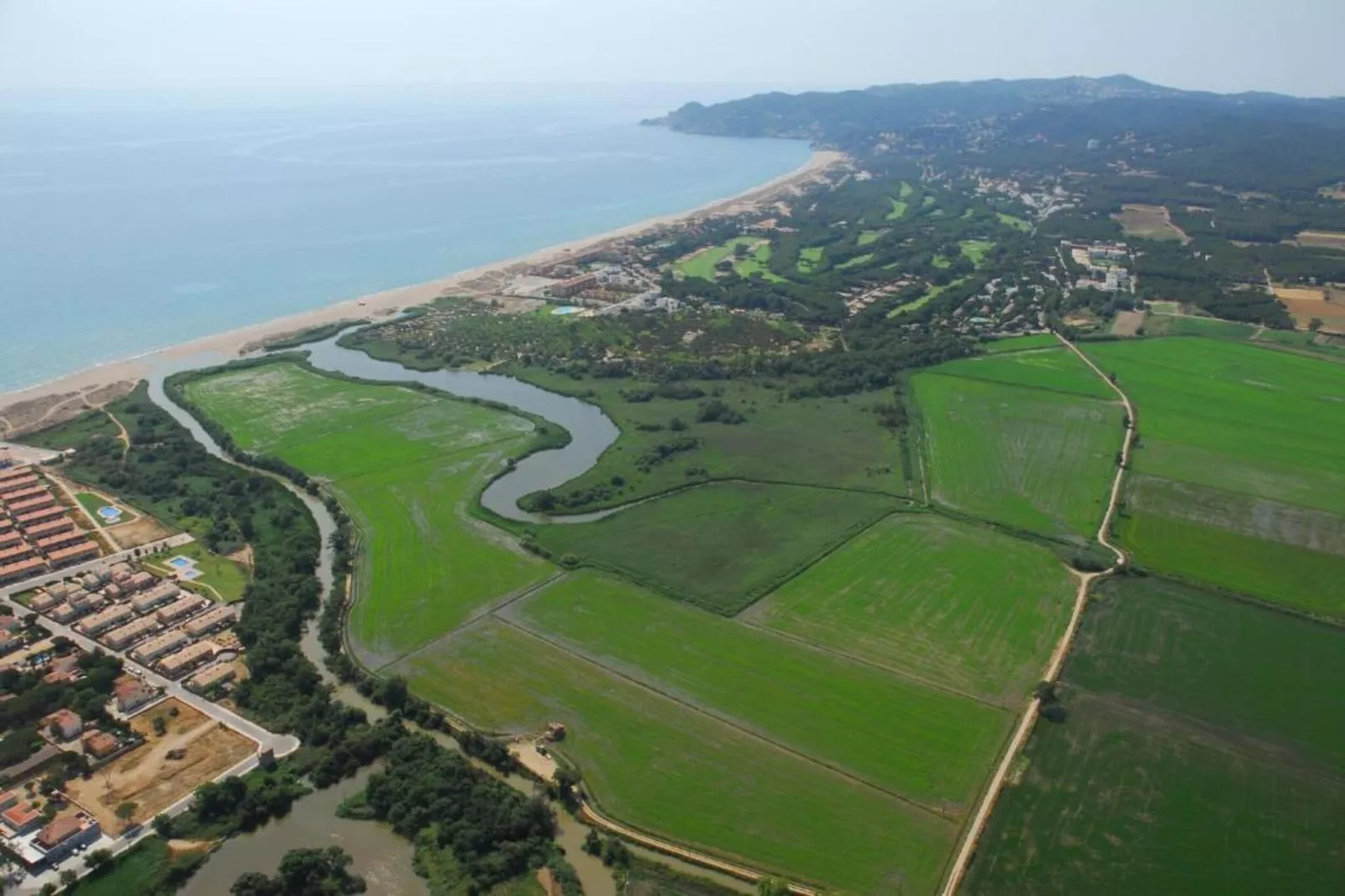 Les Oliveres 32-Gebieden zomer 20km