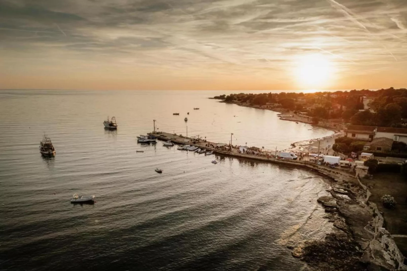 Villa Tin-Gebieden zomer 20km