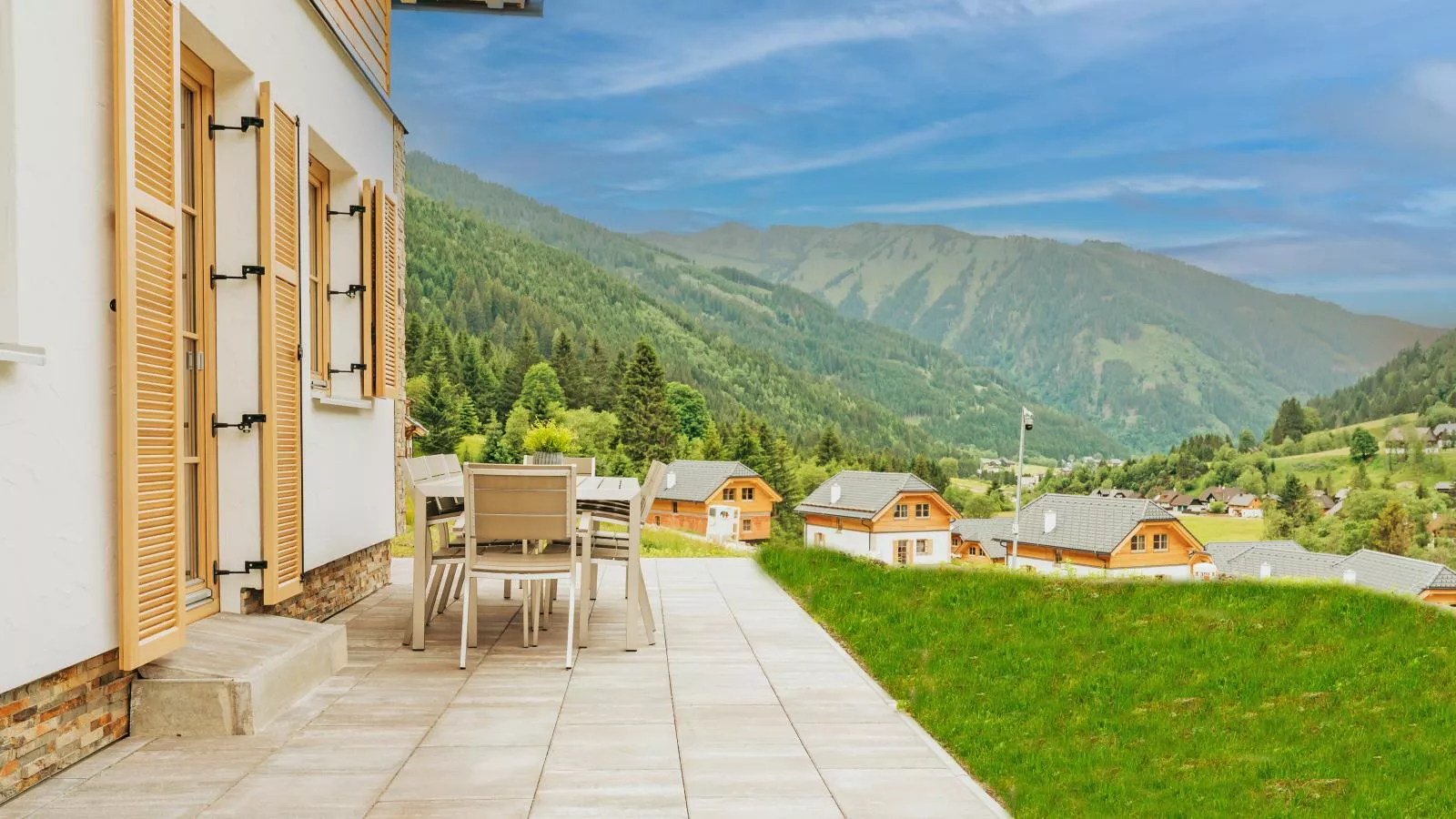 Im grünen Herzen-Terrasbalkon