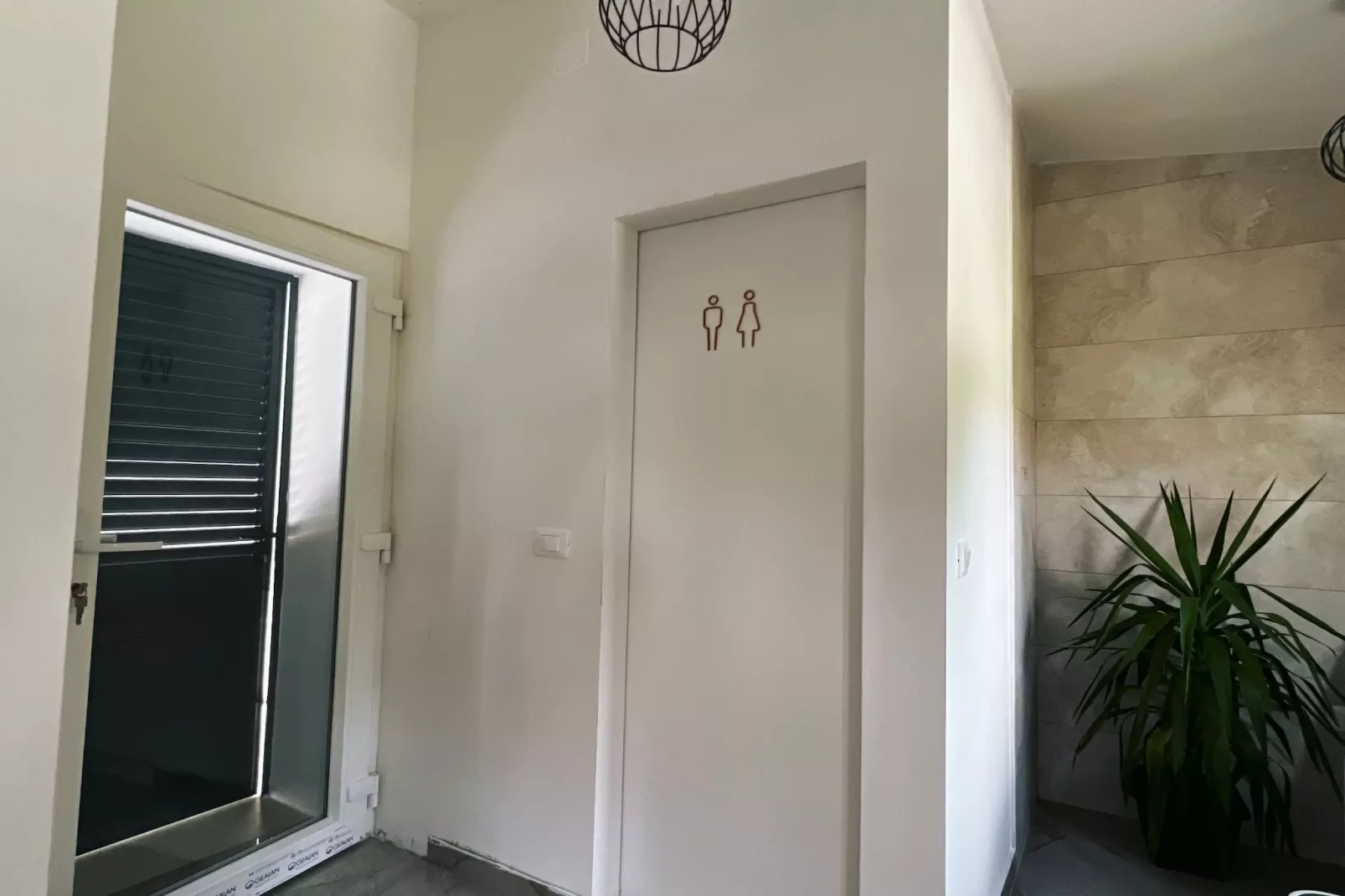 Apartments & Rooms Tapera- Comfort Double Room with Terrace and Partial Sea View 2-Badkamer