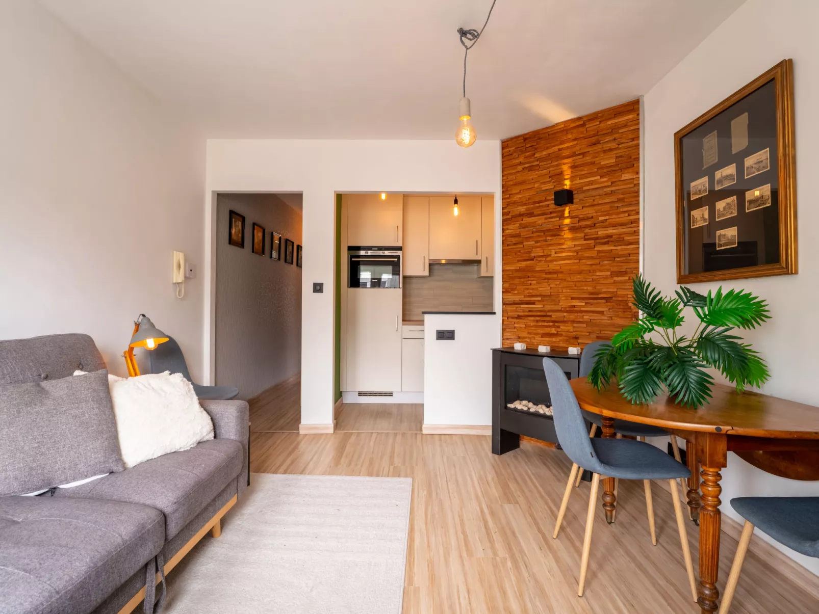 Centrally located "BeachNest"