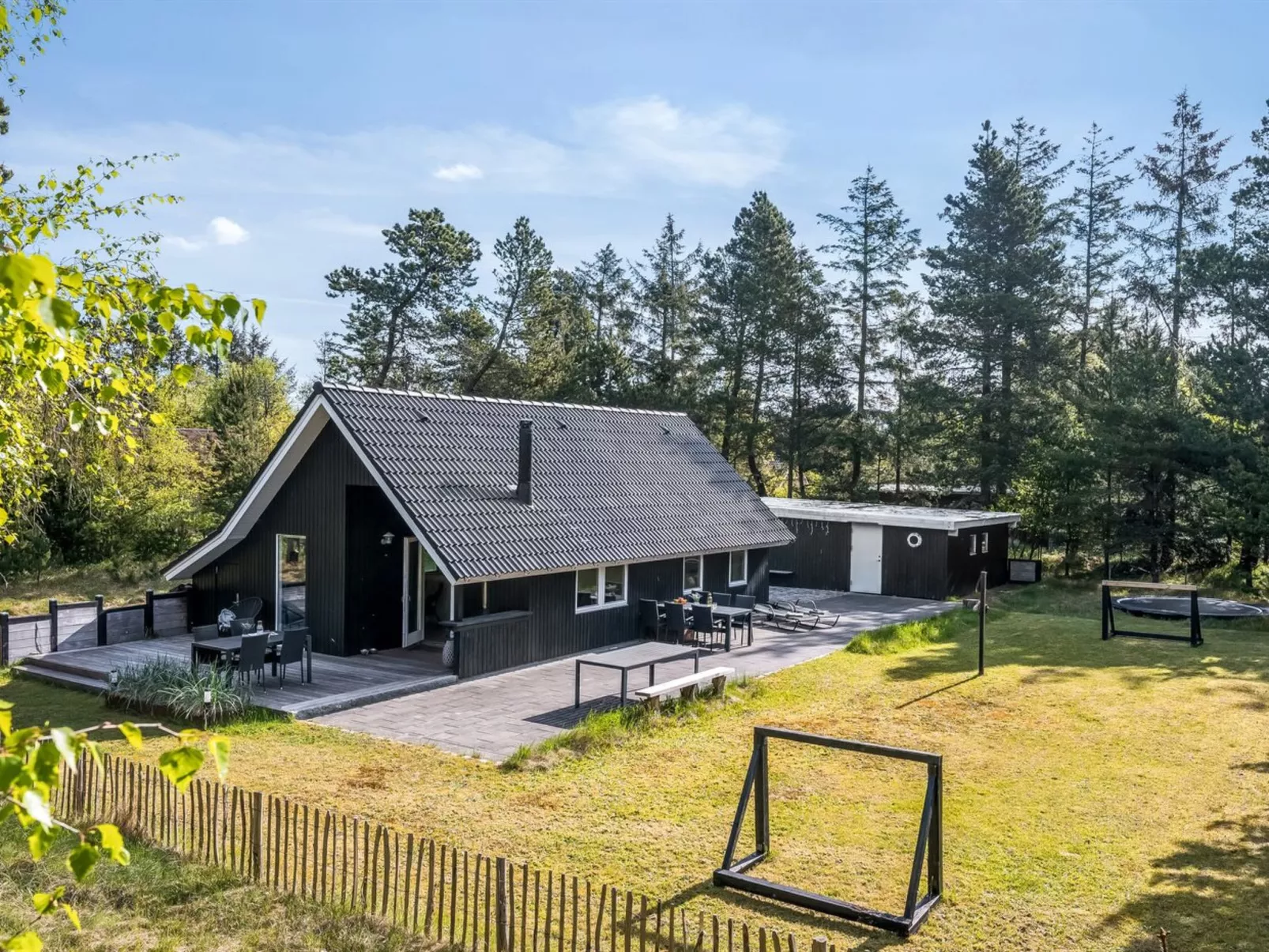 "Ottil" - 1.5km from the sea-Buiten