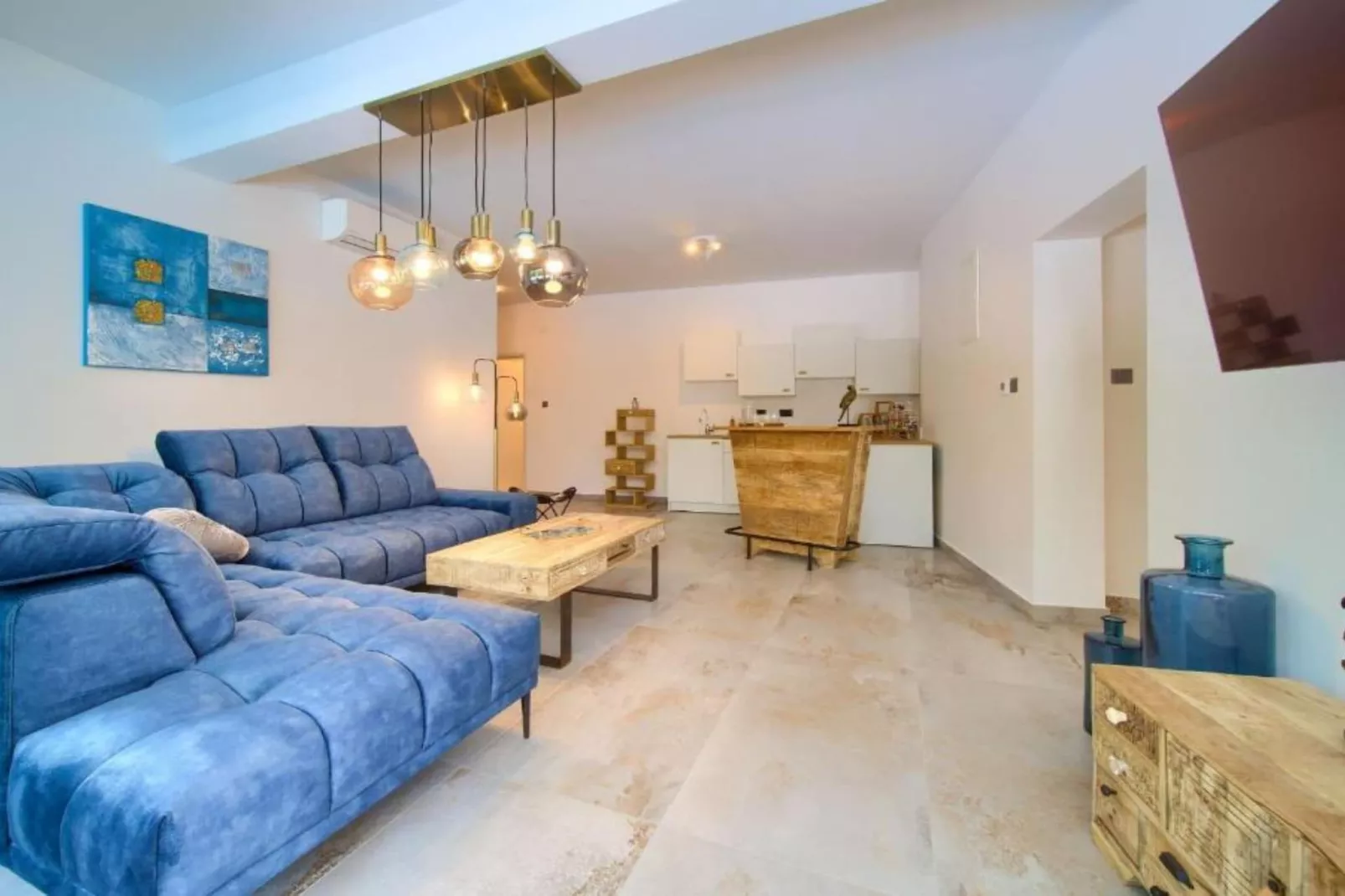 Wellness Villa Modruna - Four Bedroom Villa with Swimming pool