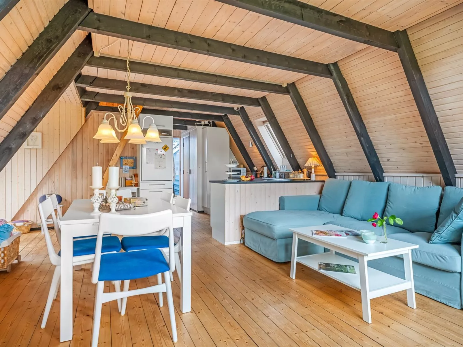 "Annalia" - 400m from the sea