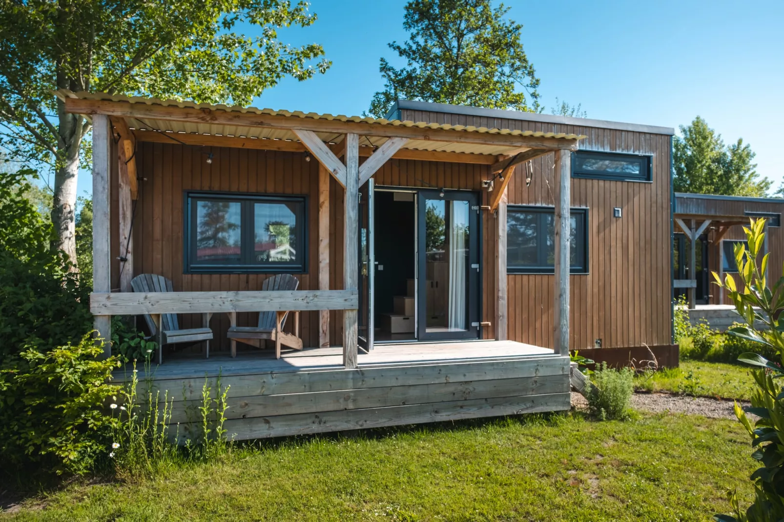 Groepsaccommodatie voor 20 personen + 5 Tiny Greenhouses voor 2 tot 4 personen
