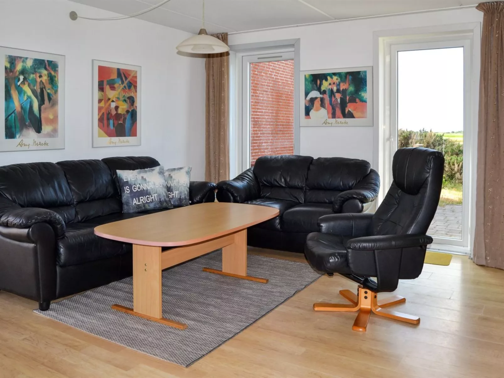 "Steffan" - 2.3km from the sea-Binnen