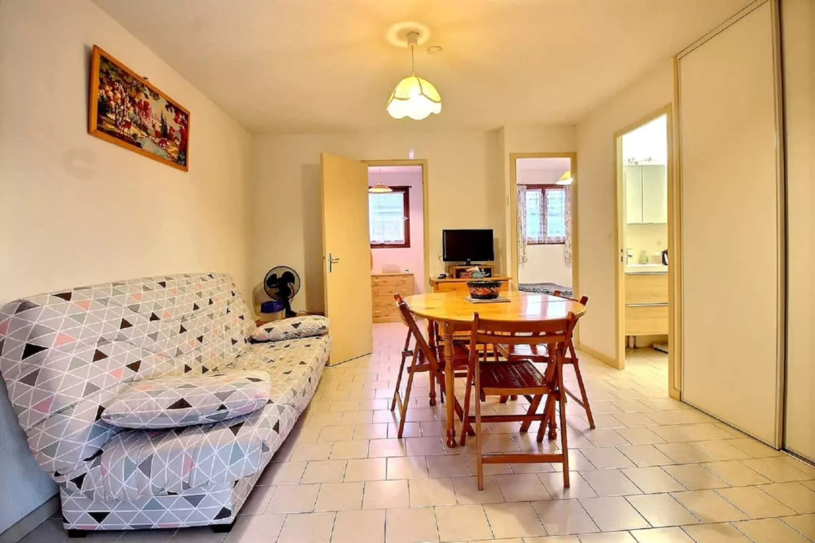 LOU 158 ROUSS-Woonkamer