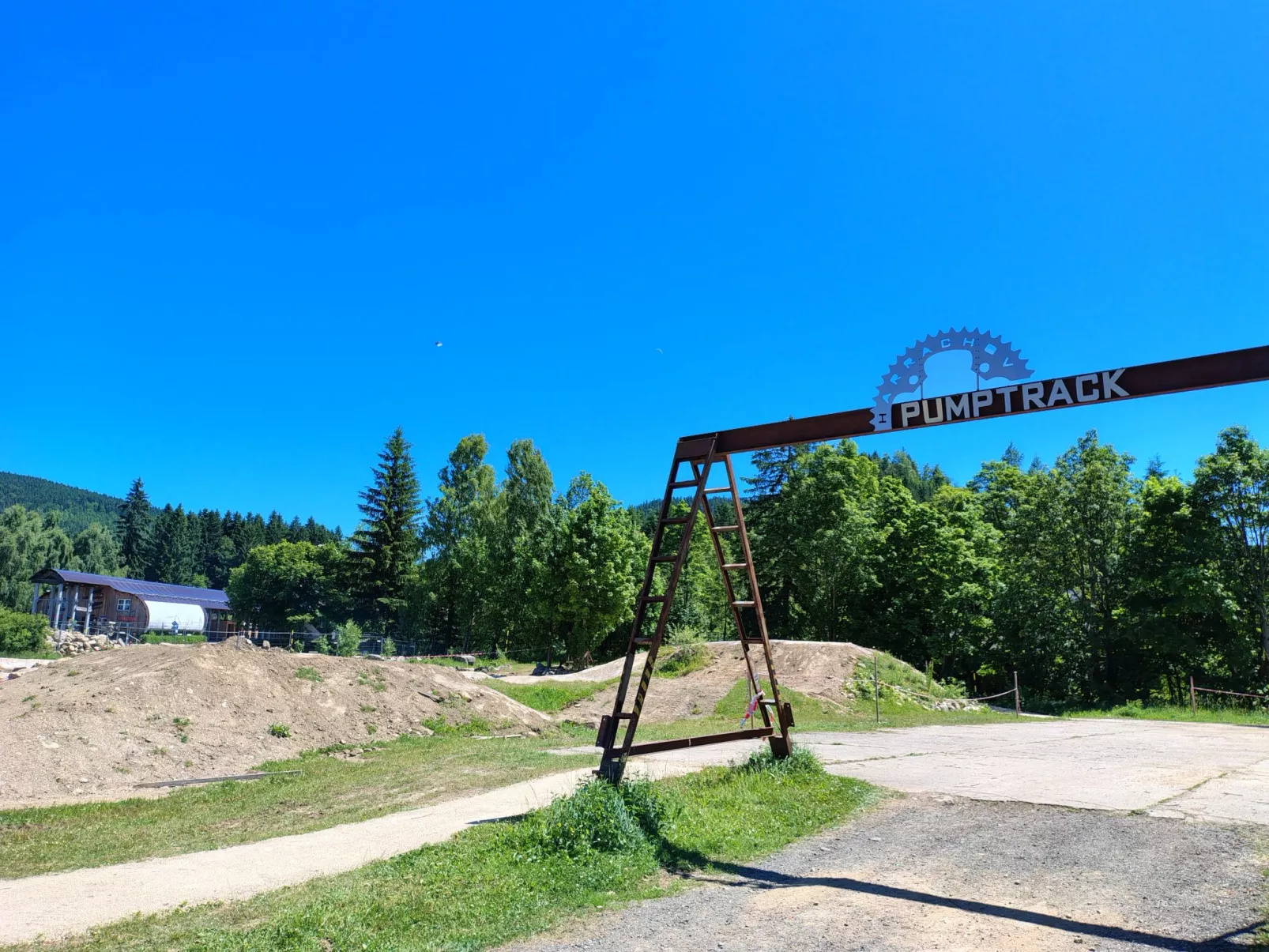 Harrachov 141-Omgeving