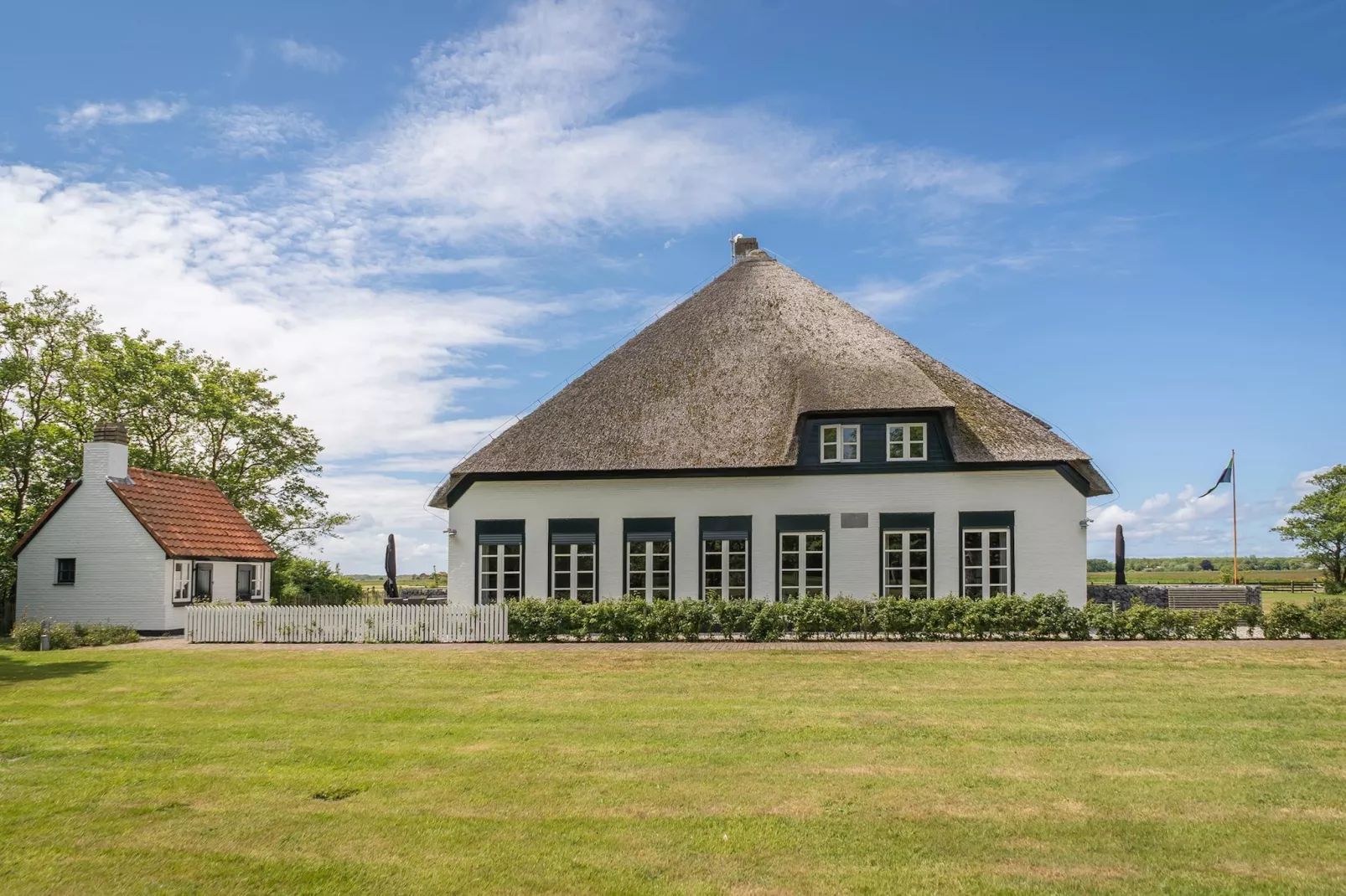 App Hoeve Holland T4 - Buitenkant zomer